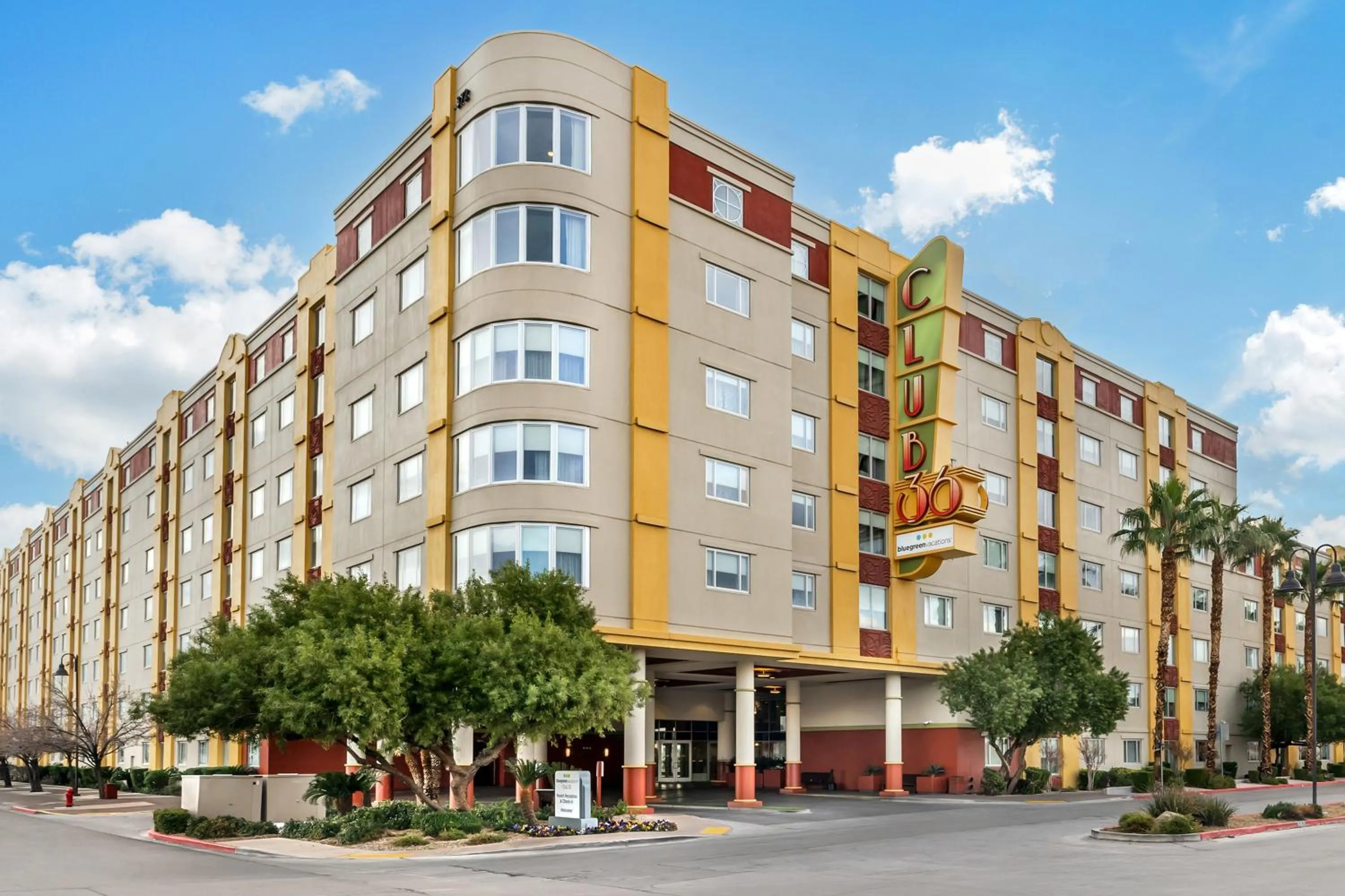 Property building in Bluegreen Vacations Club 36, an Ascend Collection Resort