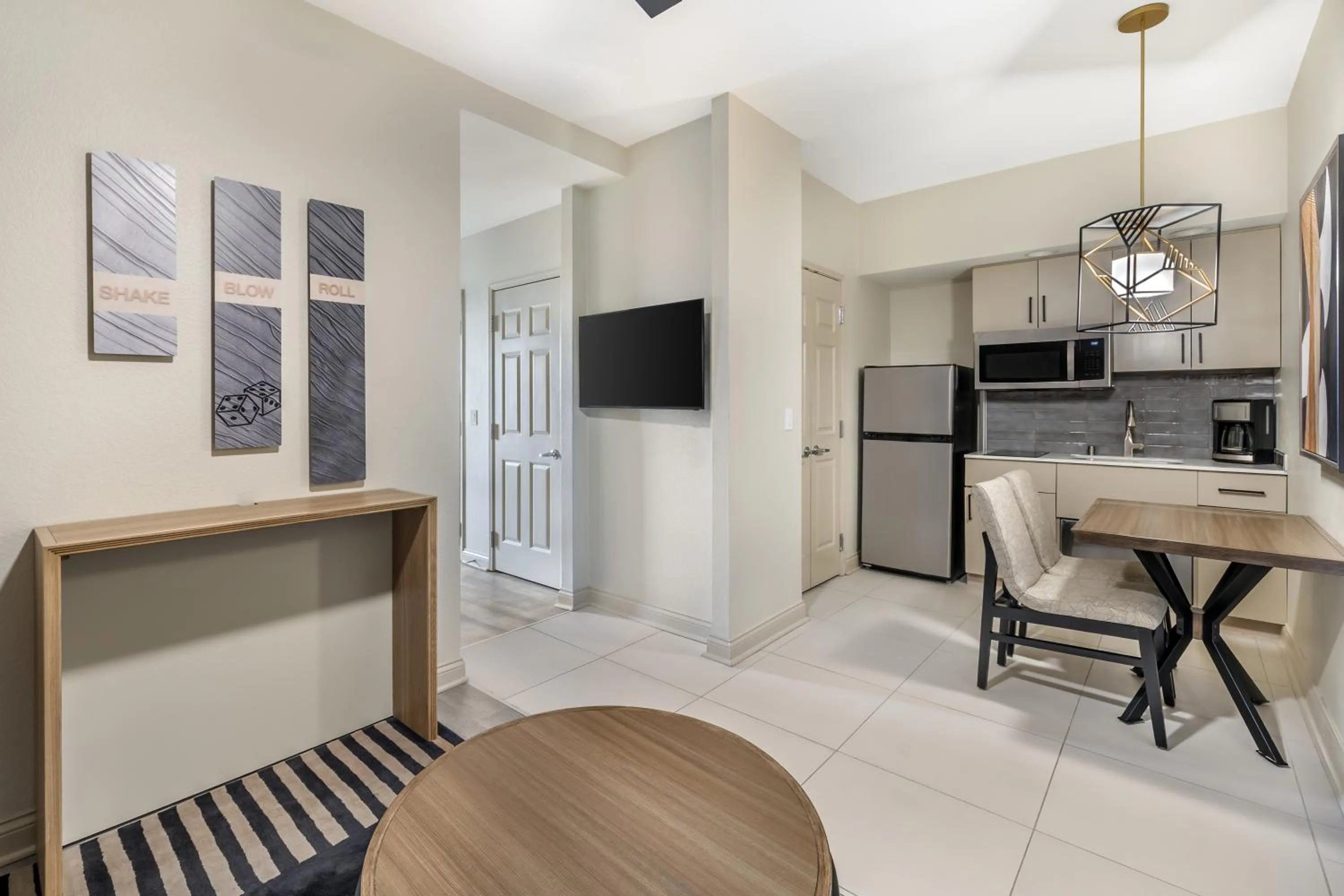 Dining area in Bluegreen Vacations Club 36, an Ascend Collection Resort