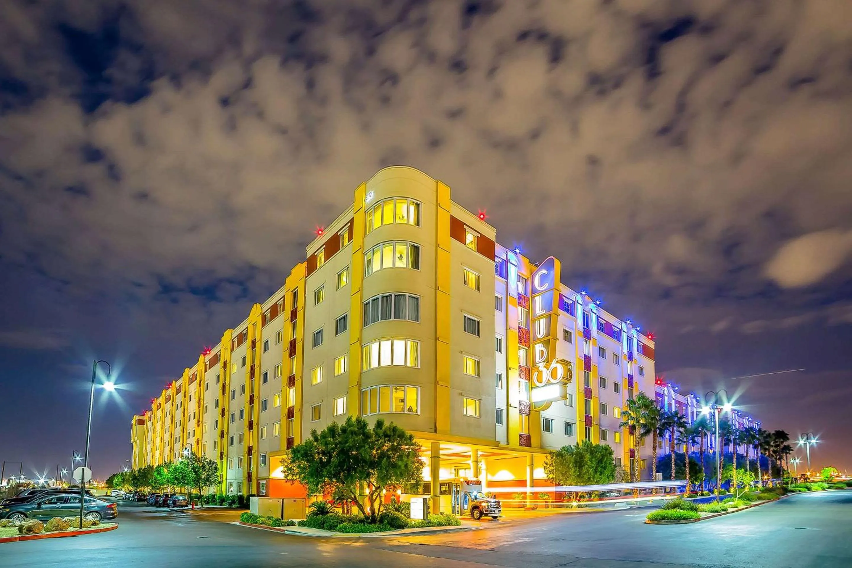 Property building in Bluegreen Vacations Club 36, an Ascend Collection Resort