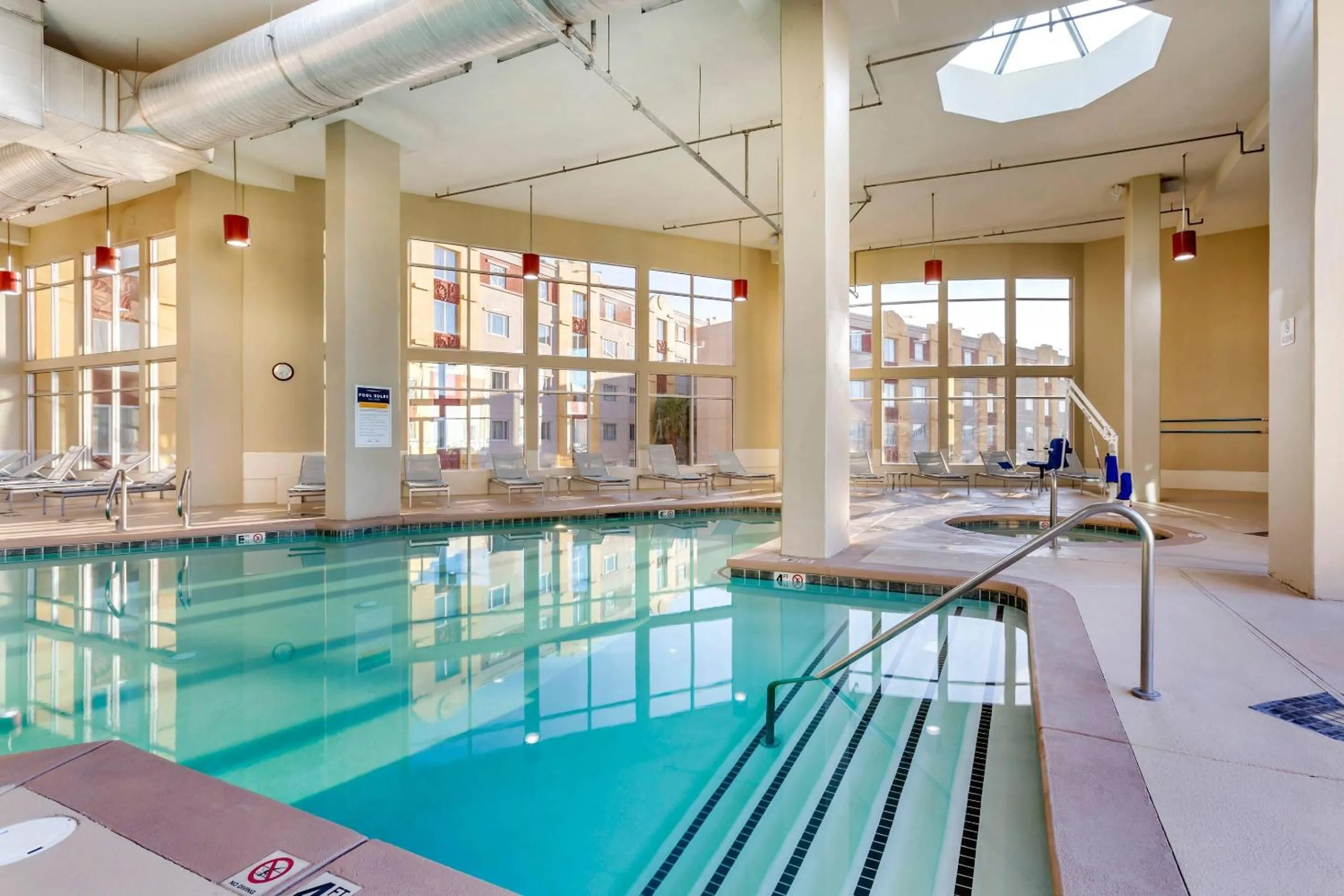 Swimming pool in Bluegreen Vacations Club 36, an Ascend Collection Resort