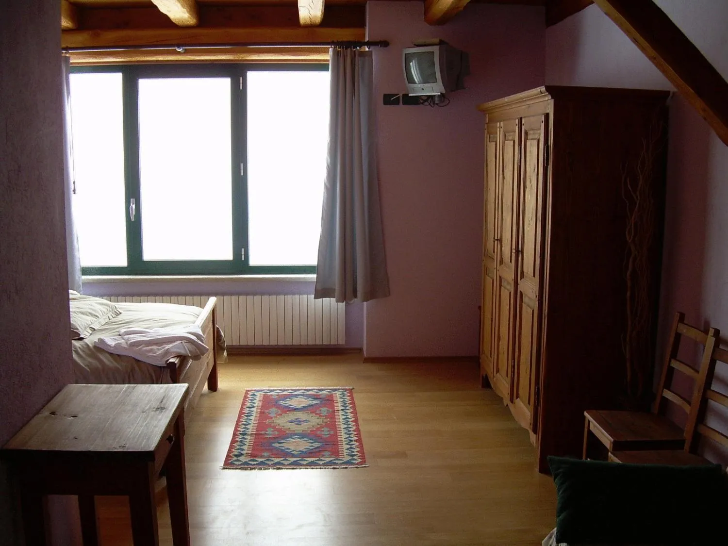 Day, Bed in Tana Della Volpe