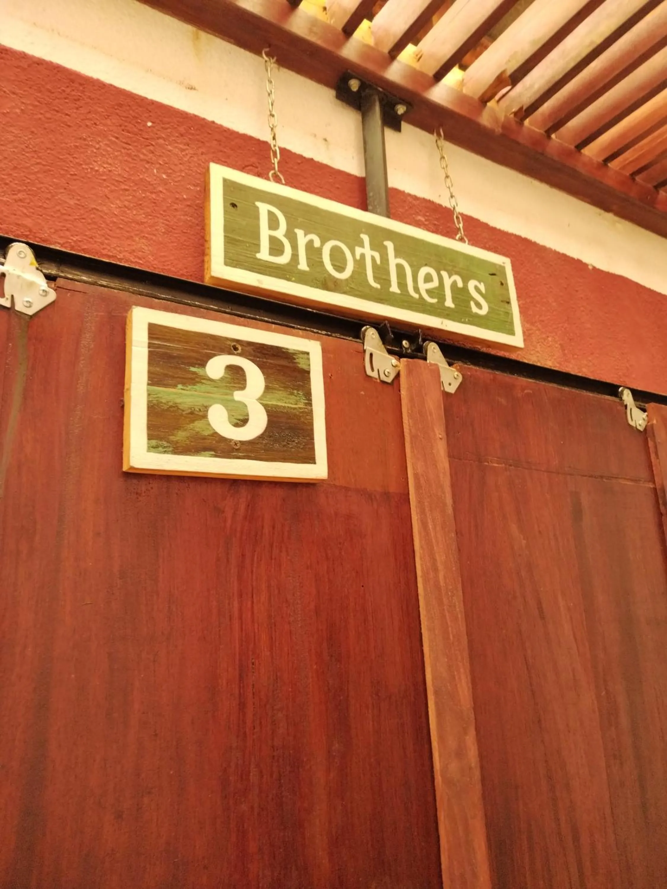 Text overlay in Hotel Casa Chapultepec