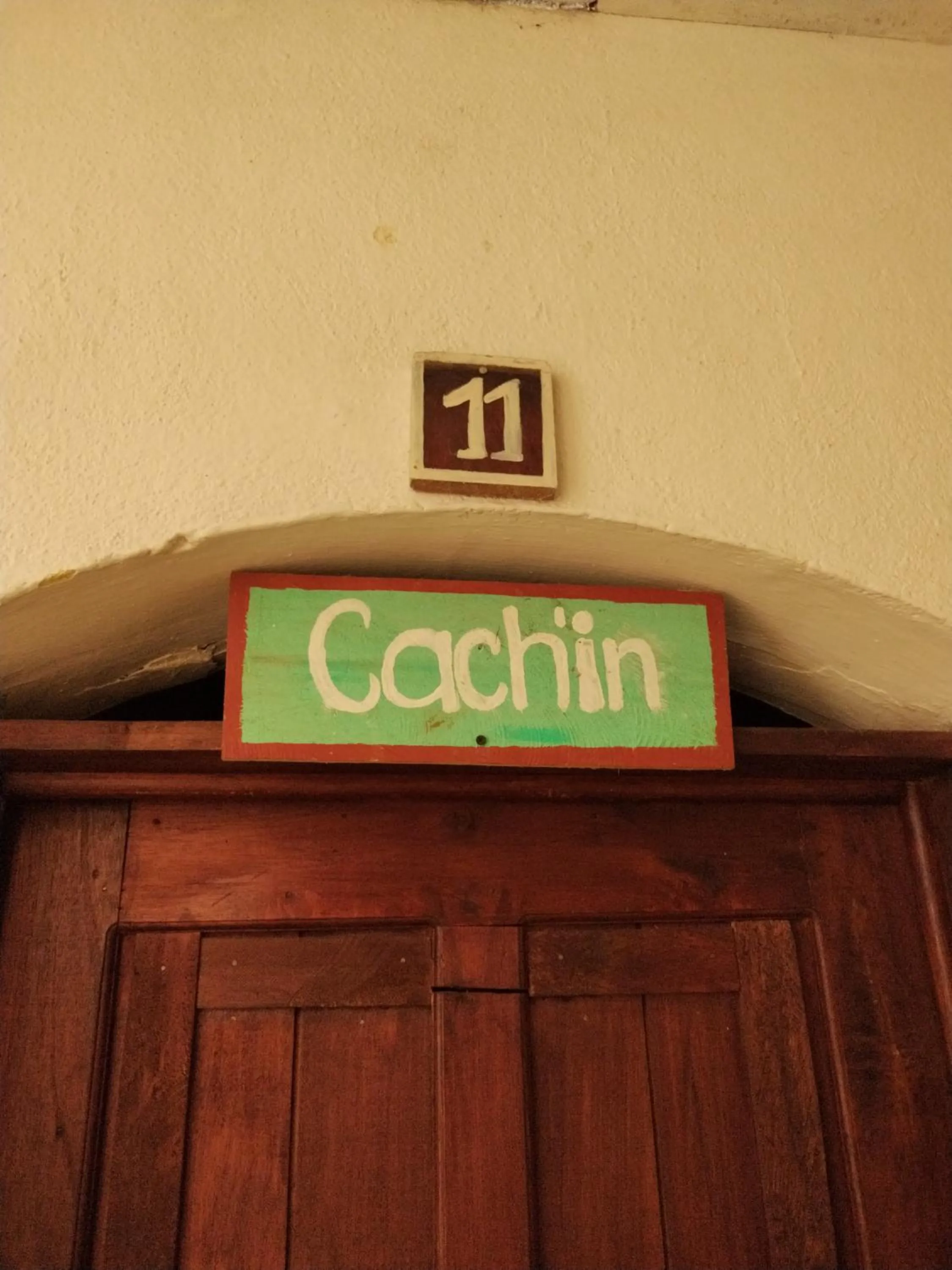 Text overlay in Hotel Casa Chapultepec
