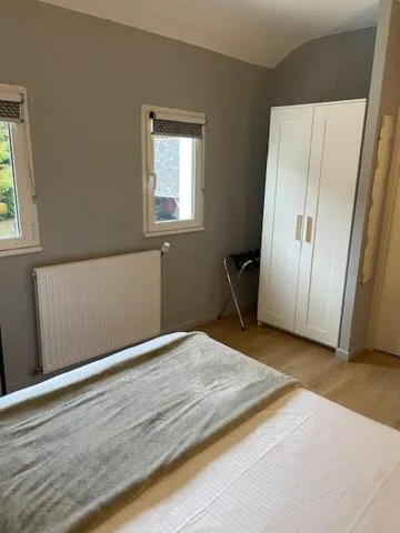 Bed in Hôtel Restaurant Logis Coté Lac