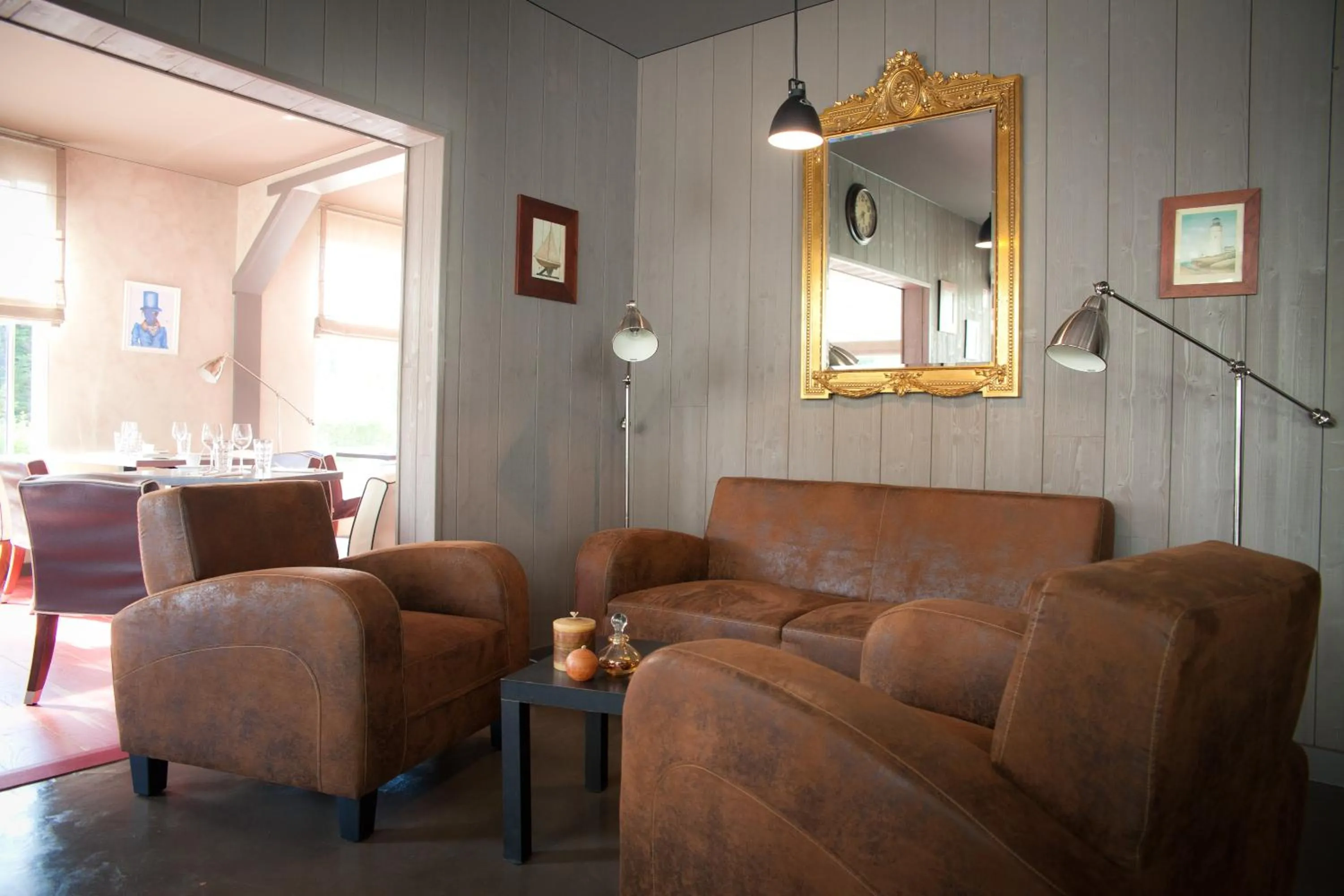 Living room in Hôtel Restaurant Logis Coté Lac