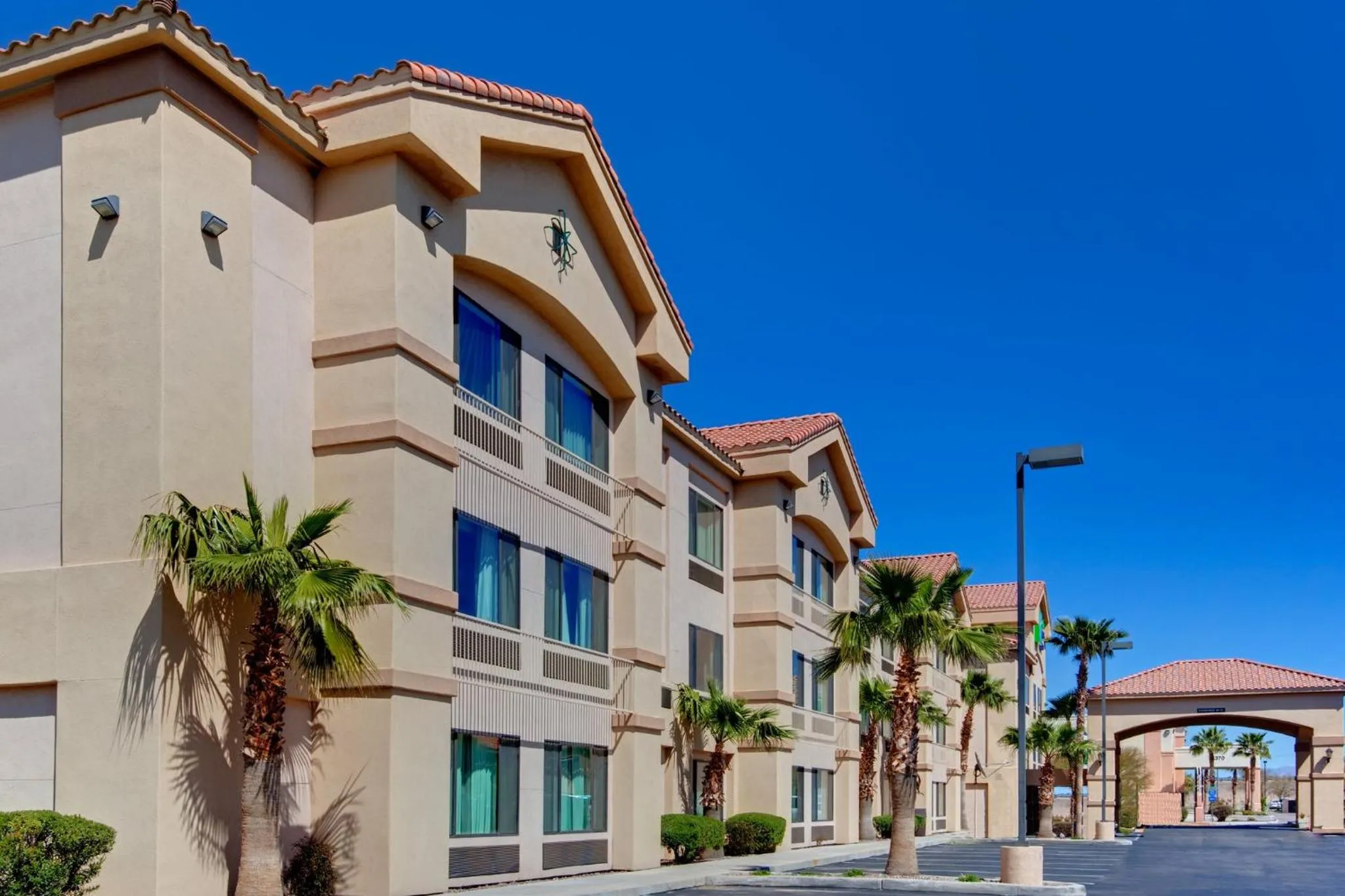 Property building in Holiday Inn Express & Suites Tucson North - Marana, by IHG