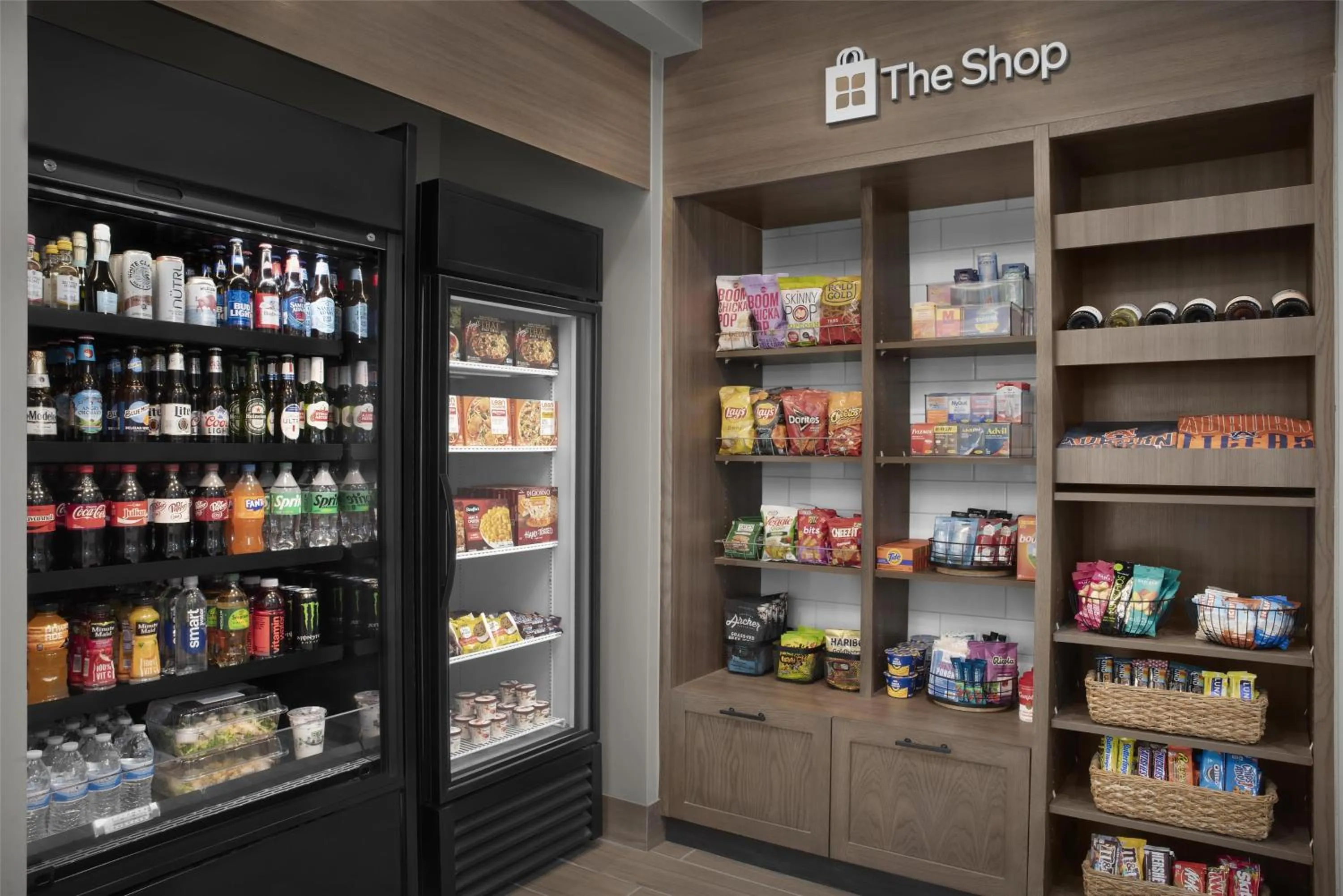 Restaurant/places to eat in Hilton Garden Inn Auburn/Opelika