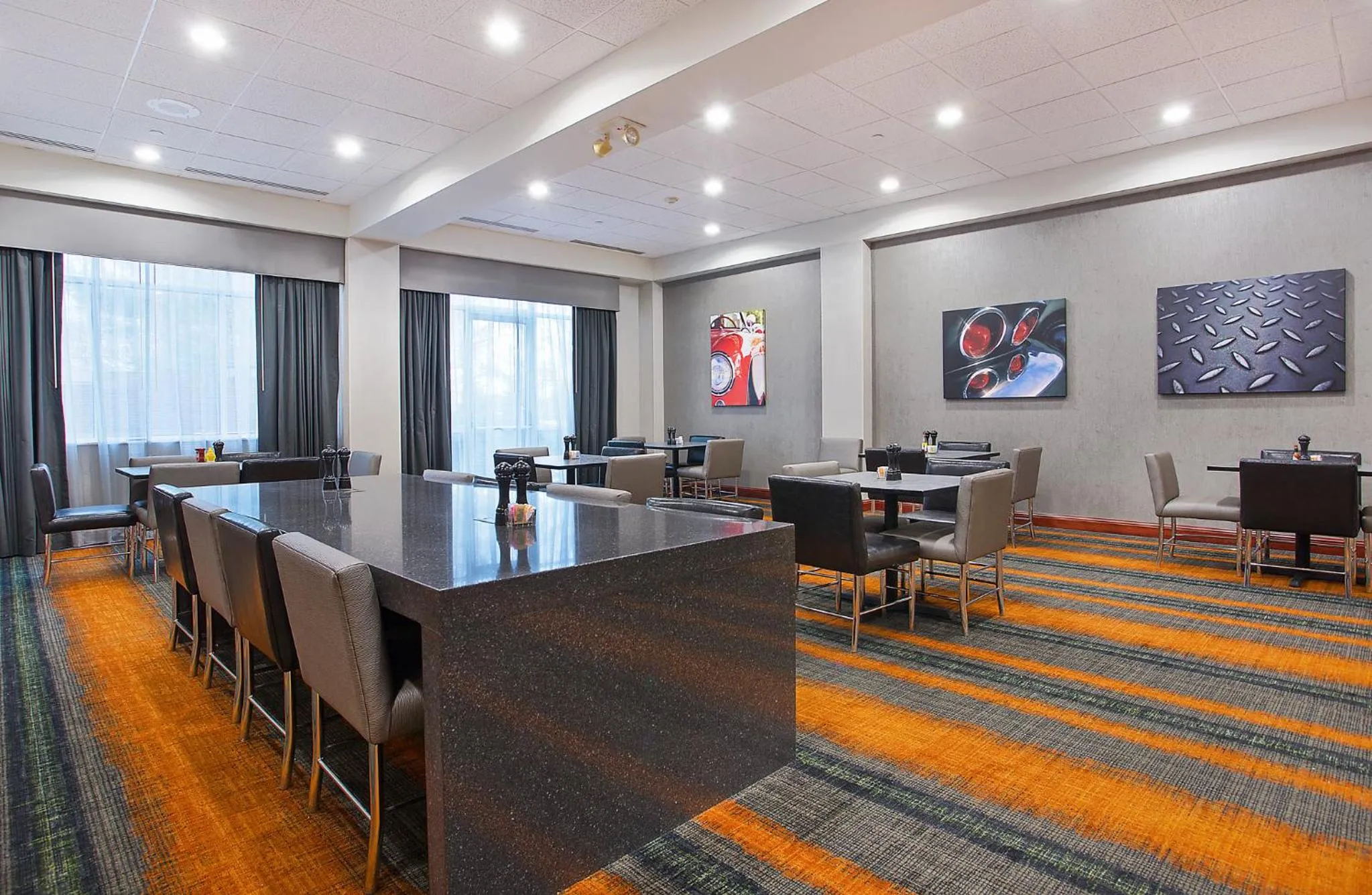 Restaurant/places to eat in Holiday Inn University Plaza-Bowling Green by IHG