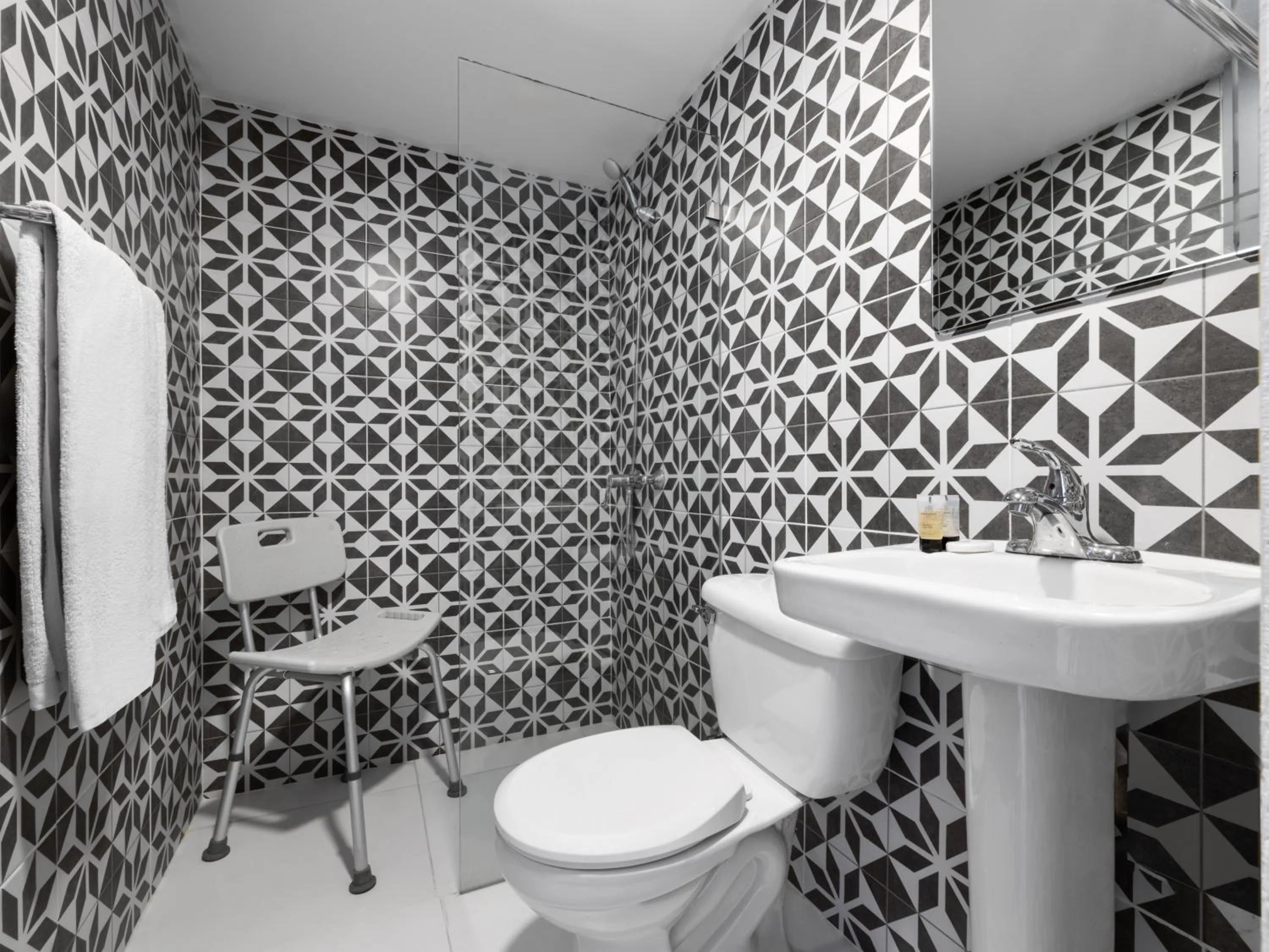 Toilet in Gran Hotel Europa Santo Domingo Trademark Collection by Wyndham