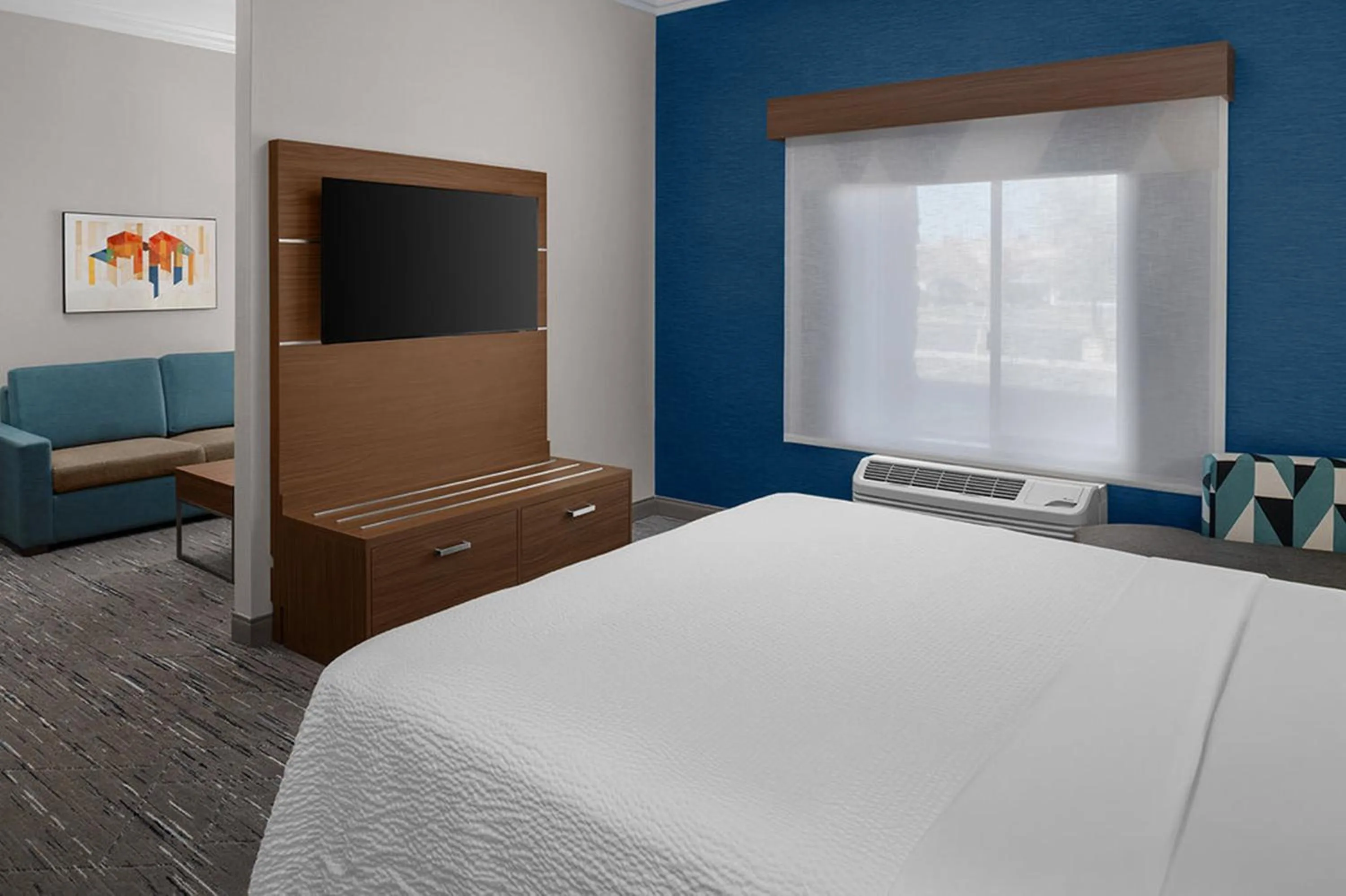 Photo of the whole room, Bed in Holiday Inn Express Hotel & Suites Twentynine Palms by IHG