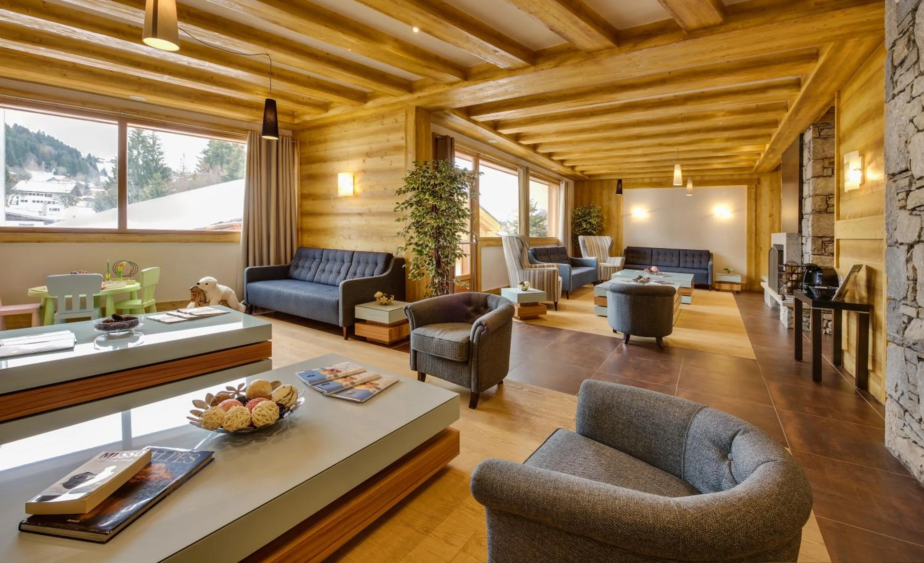 Lobby or reception in CGH Résidence Boutique Les Chalets de Léana