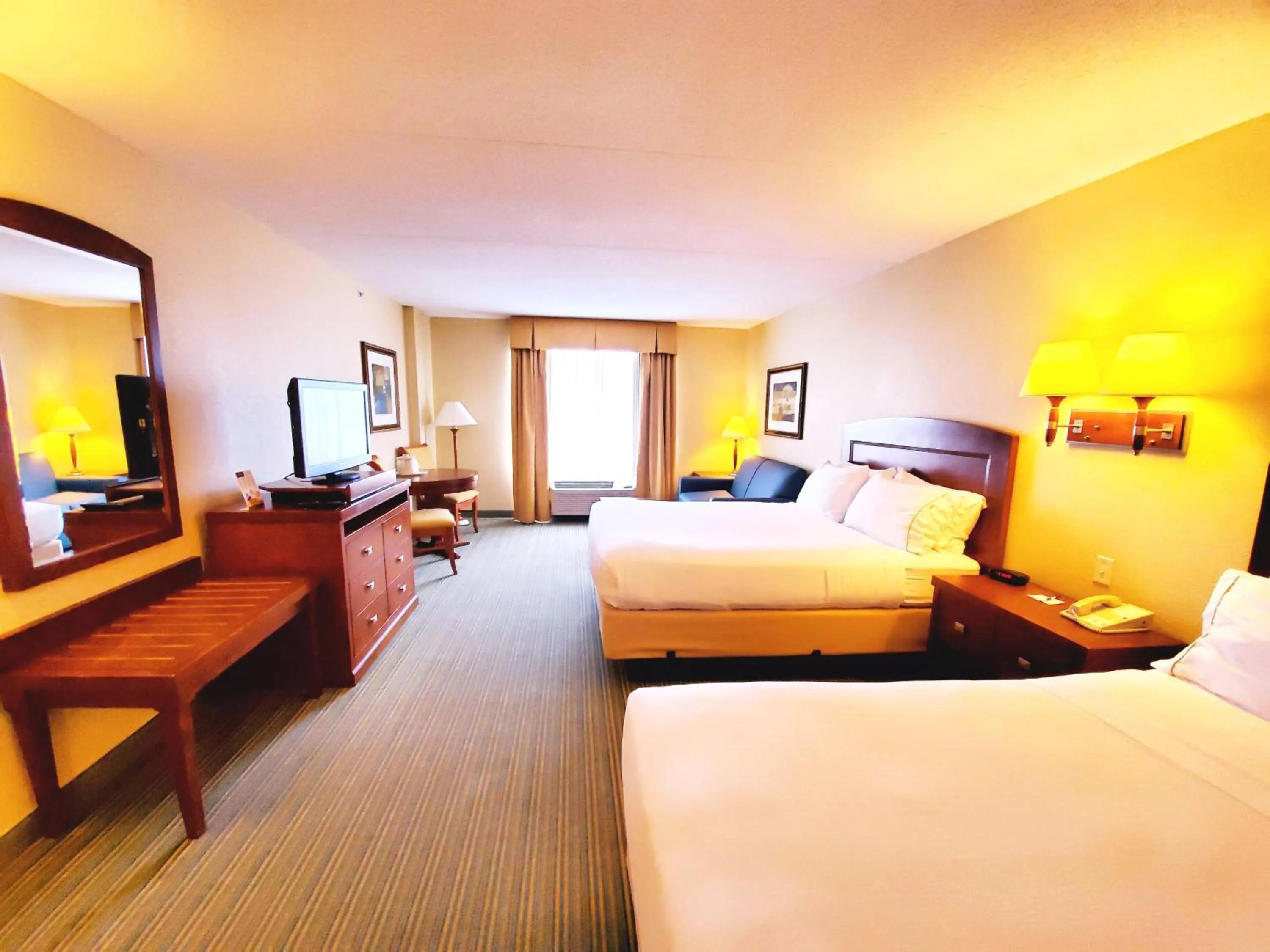 TV and multimedia, Bed in Beach Boutique Hotel