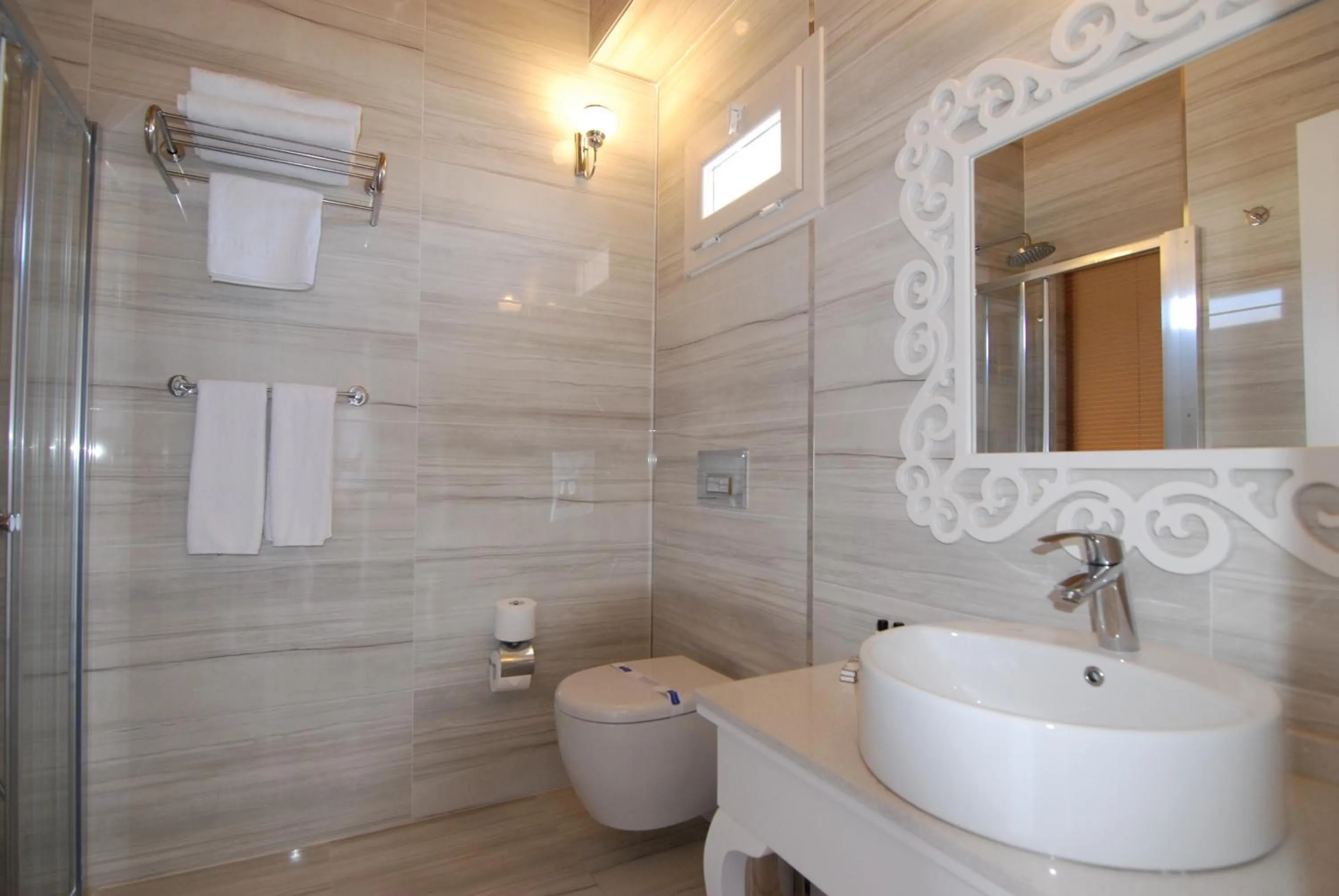 Shower in Alaçatı The Design Hotel