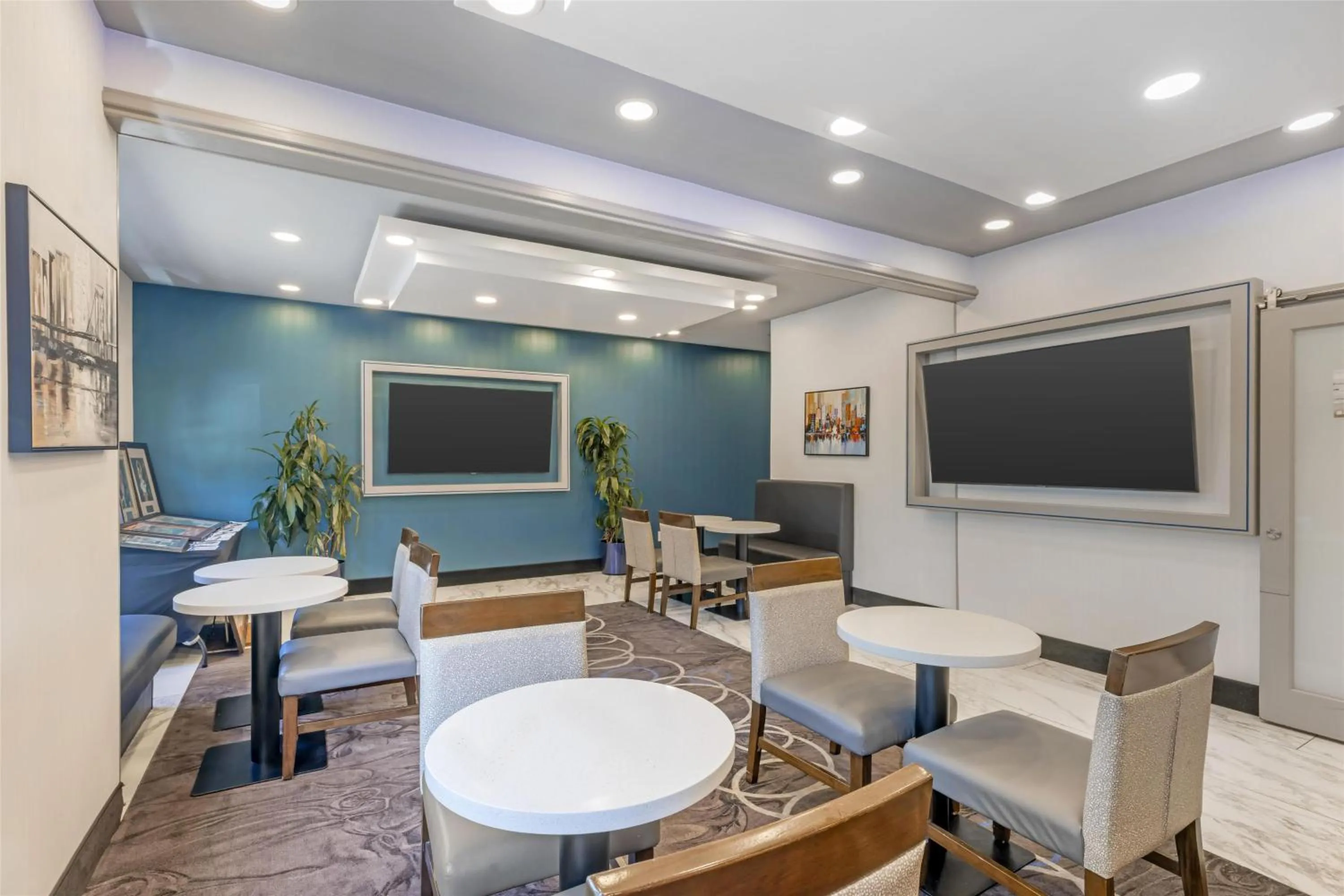 Breakfast in Best Western Independence Kansas City