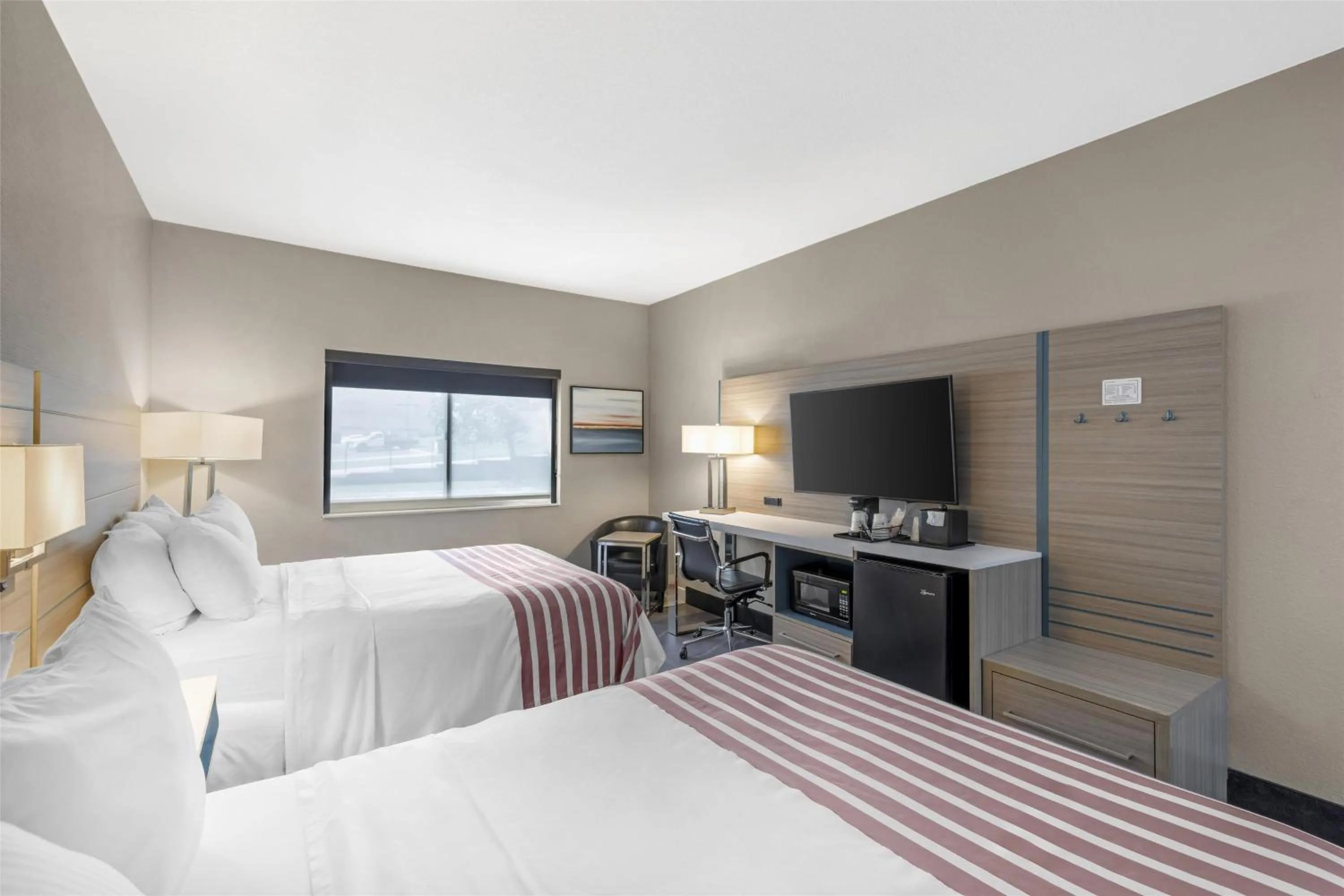 Bedroom, Bed in Best Western Independence Kansas City