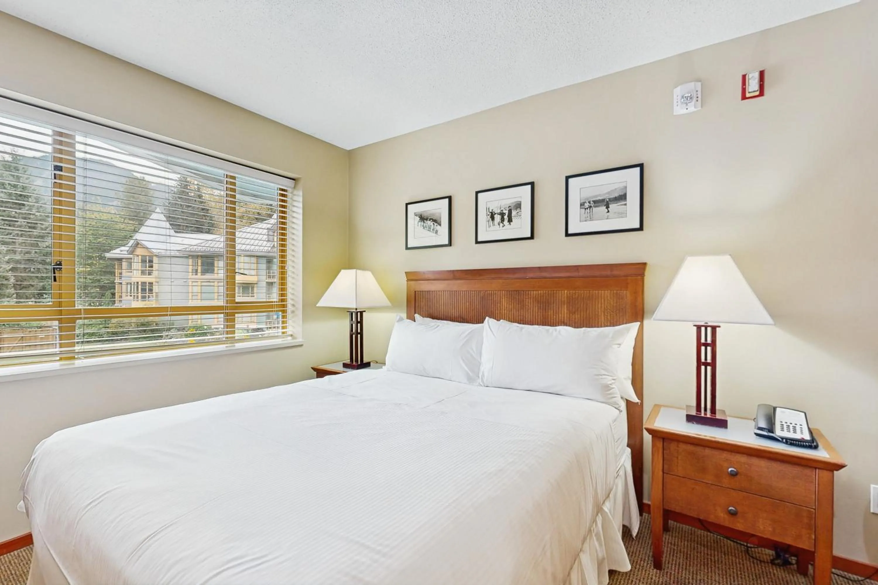 Bed in Cascade Lodge