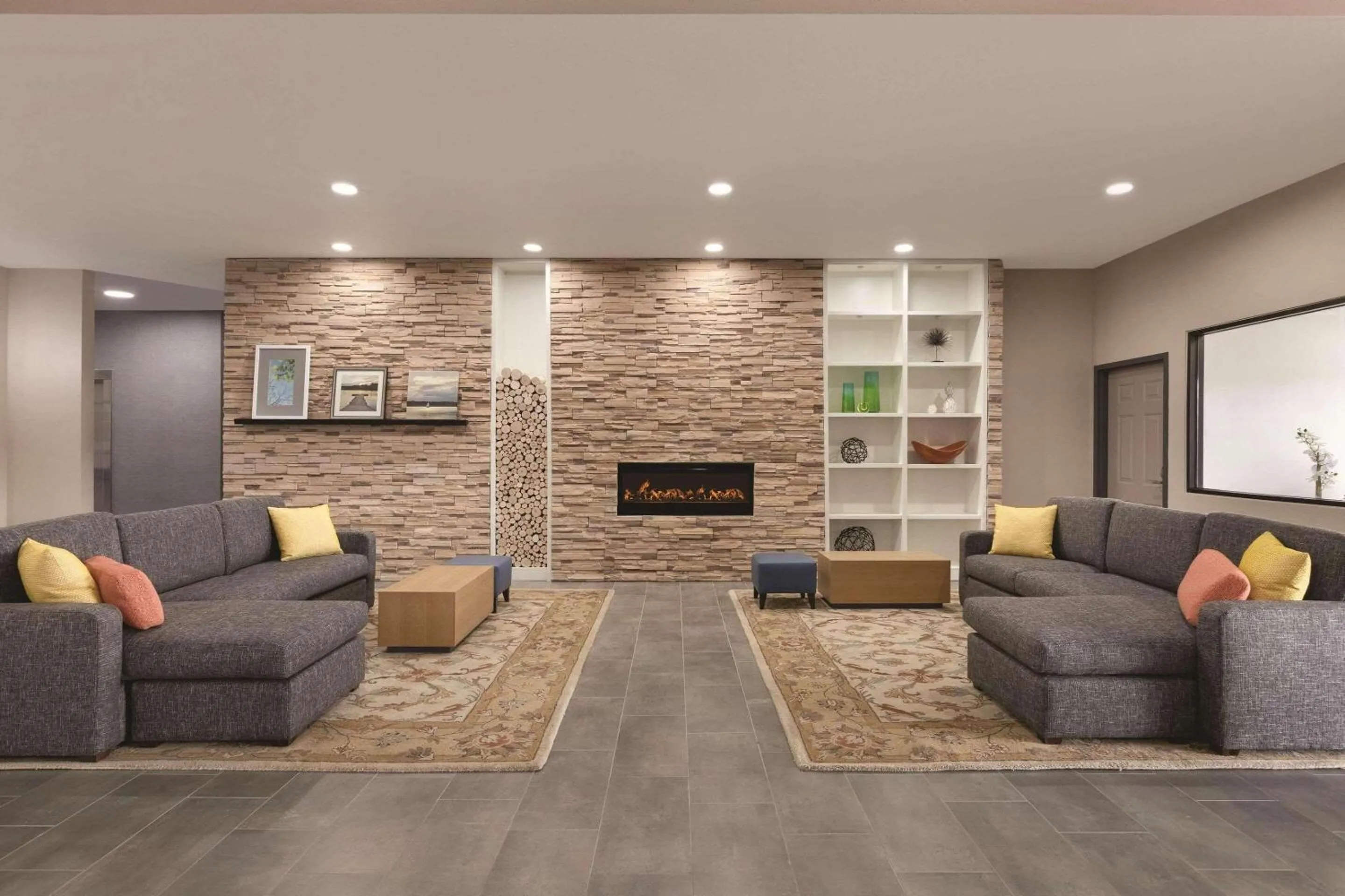 Lobby or reception in Country Inn & Suites by Radisson, RJ Stadium - Tampa Airport East