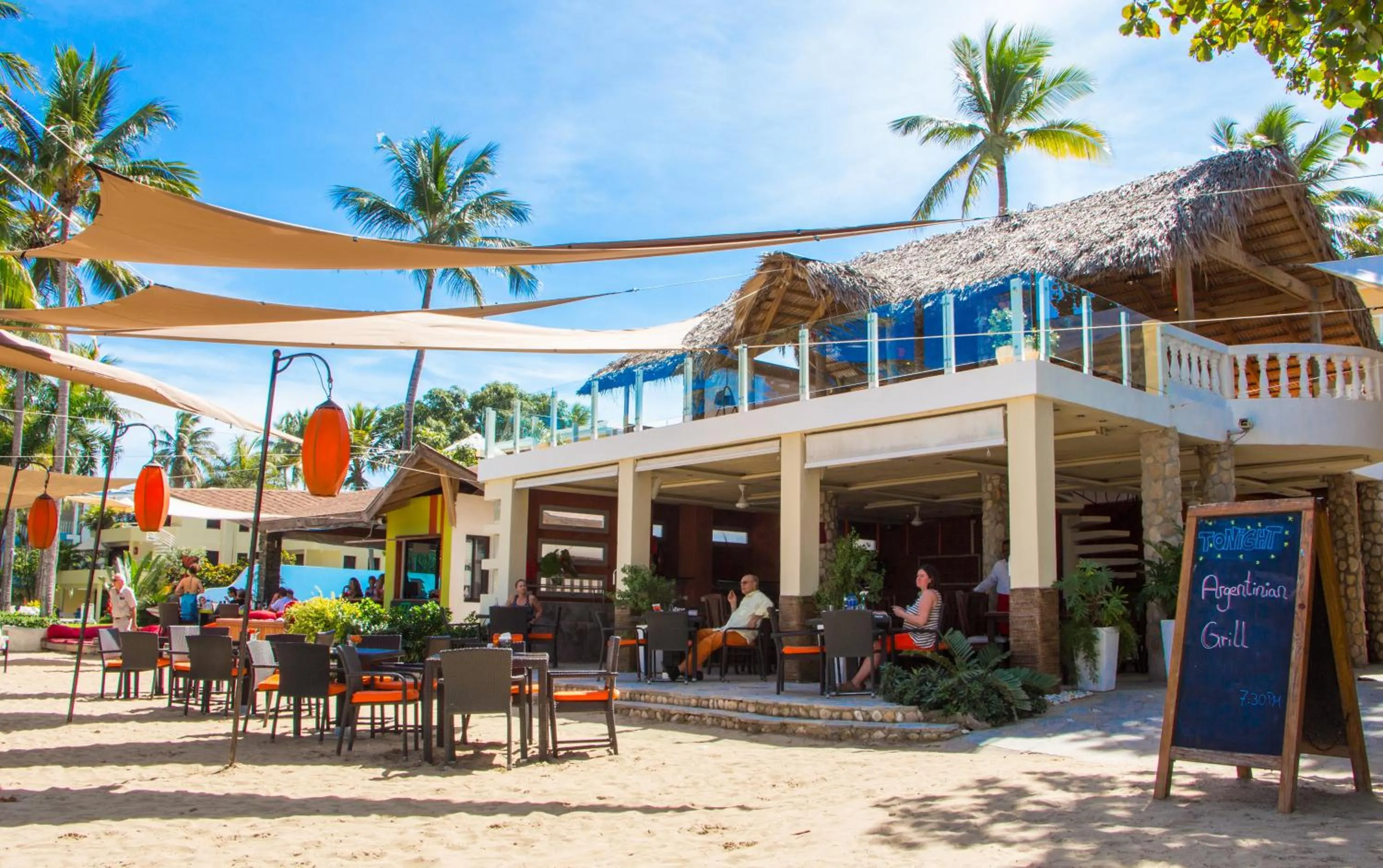 Restaurant/places to eat in Hotel Villa Taina