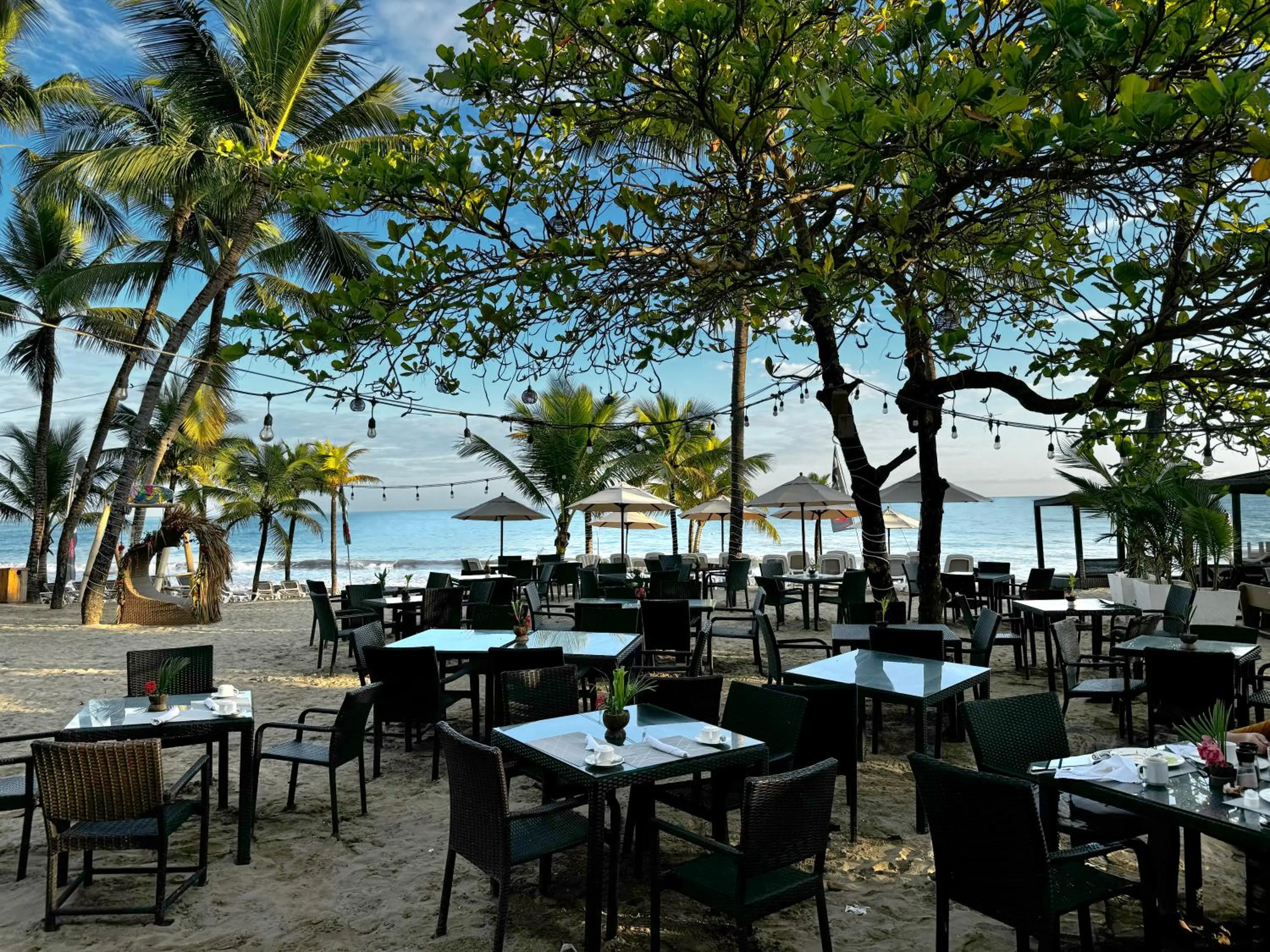 Restaurant/places to eat in Hotel Villa Taina