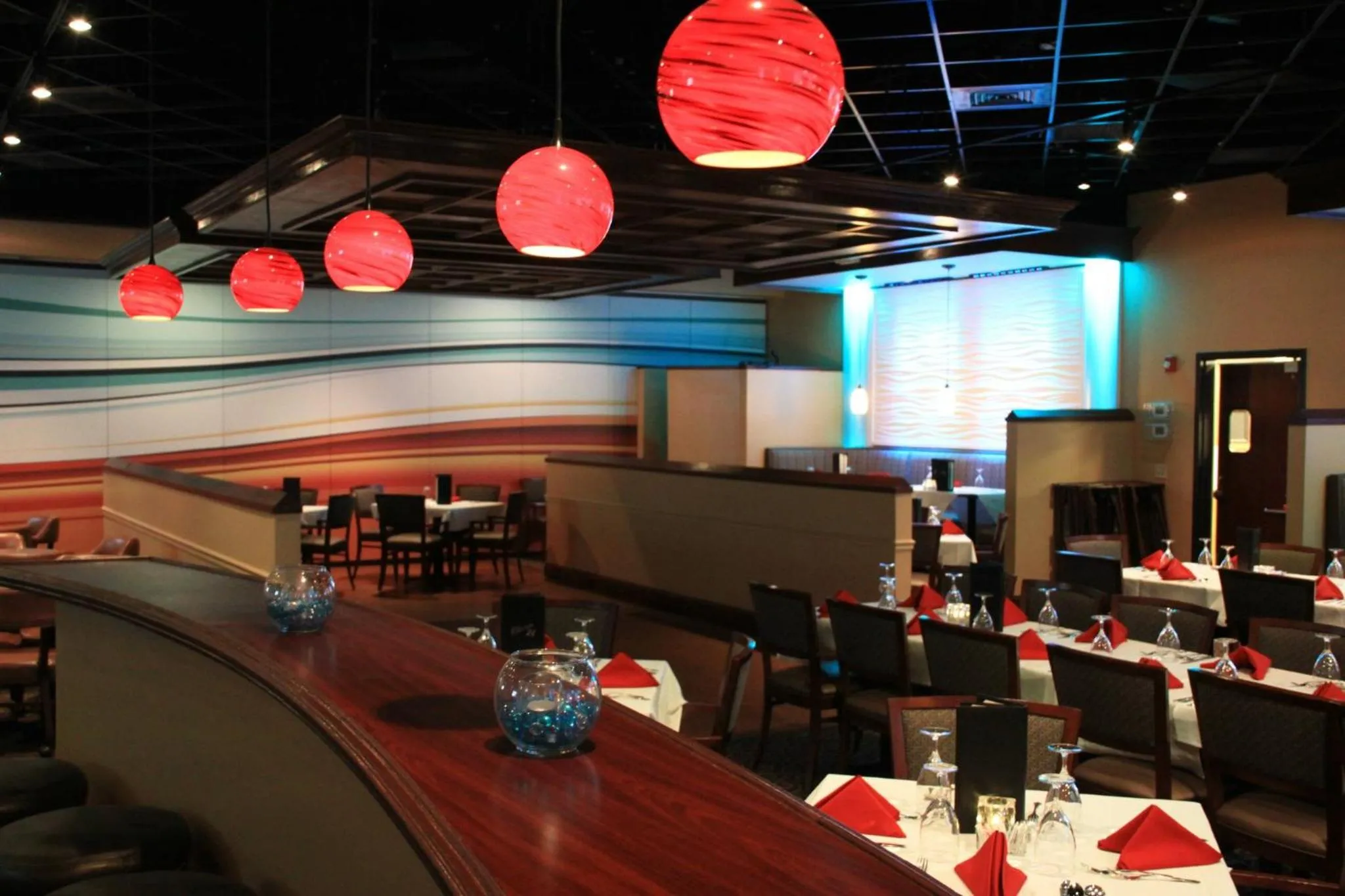 Lounge or bar in Holiday Inn Blytheville by IHG