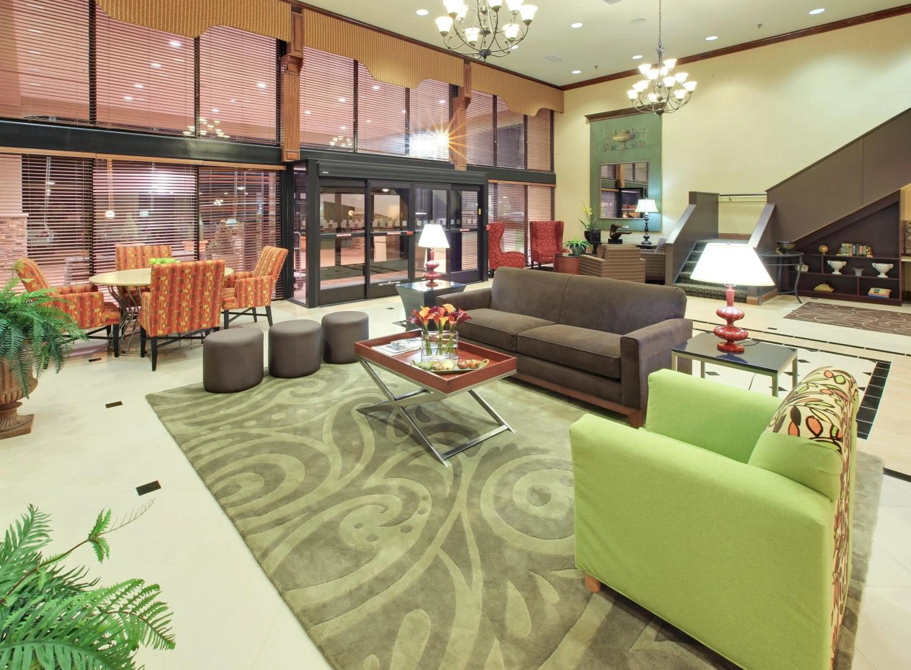 Lobby or reception in Holiday Inn Blytheville by IHG