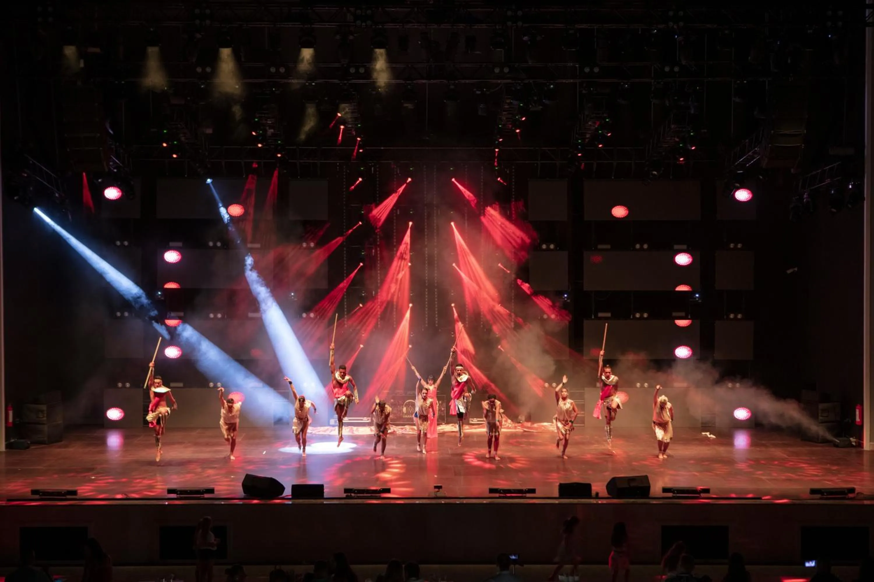 Evening entertainment in Granada Luxury Belek - Family Kids Concept