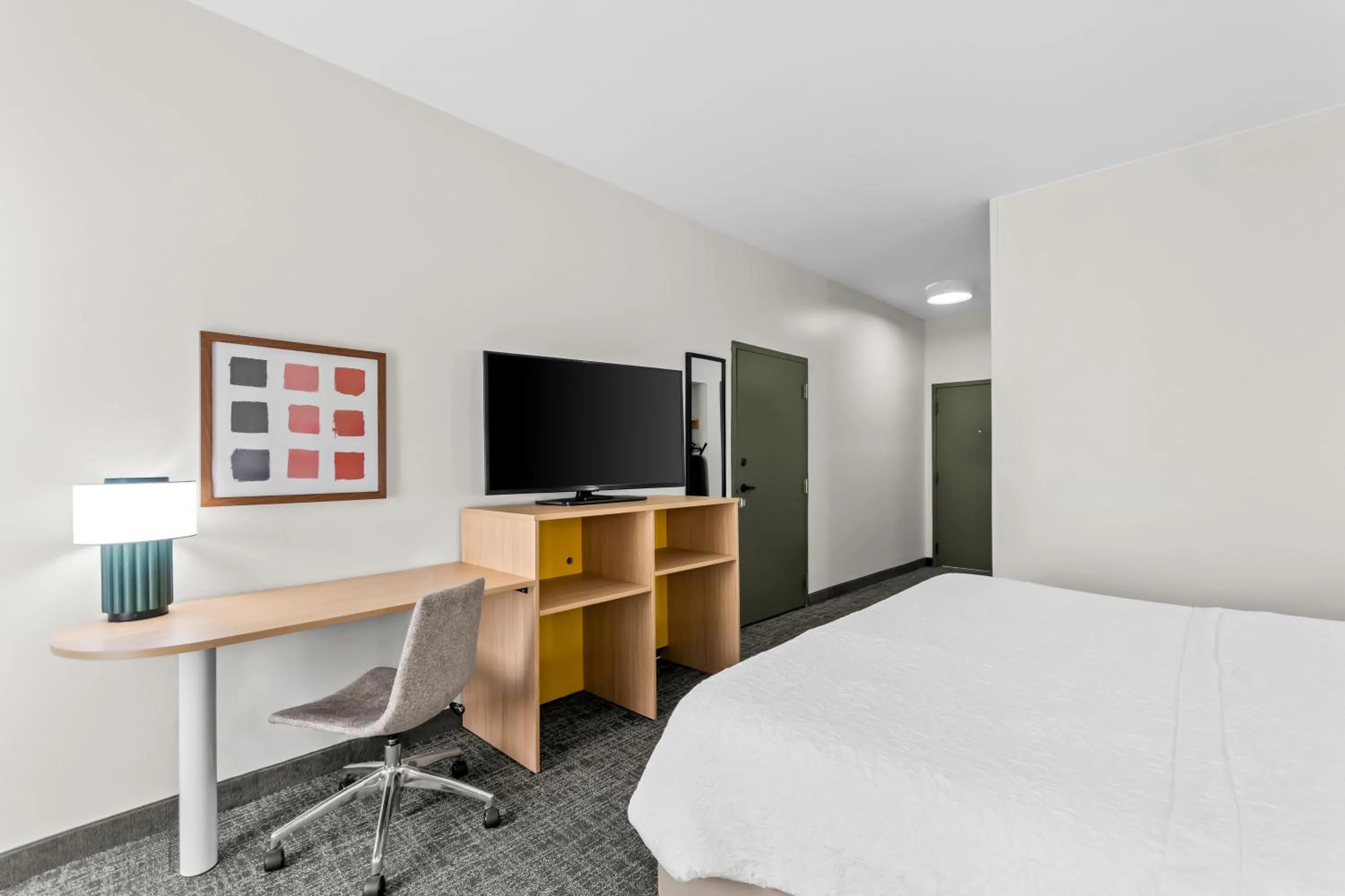 Bed in Spark by Hilton Bardstown