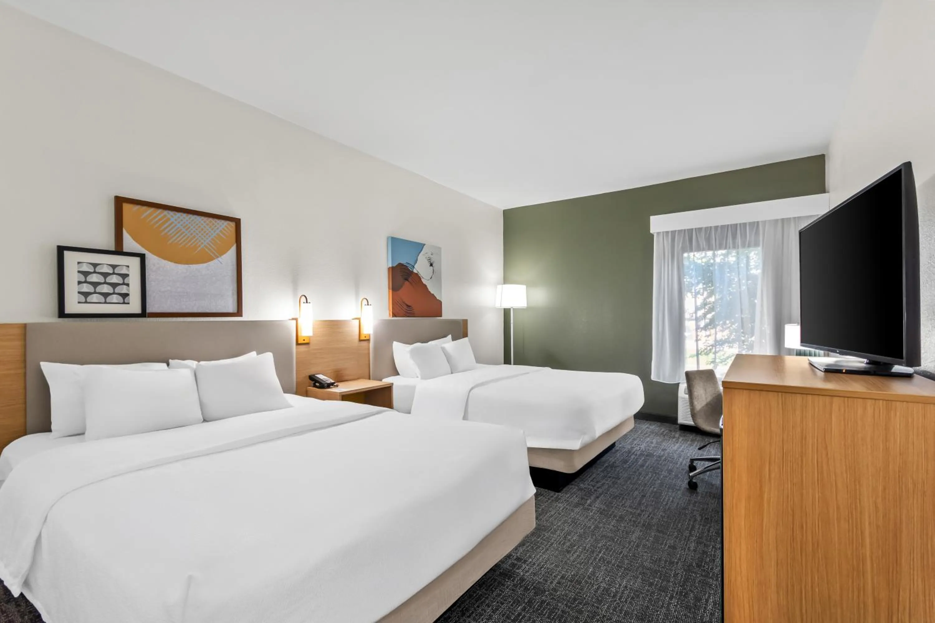 Bed in Spark by Hilton Bardstown
