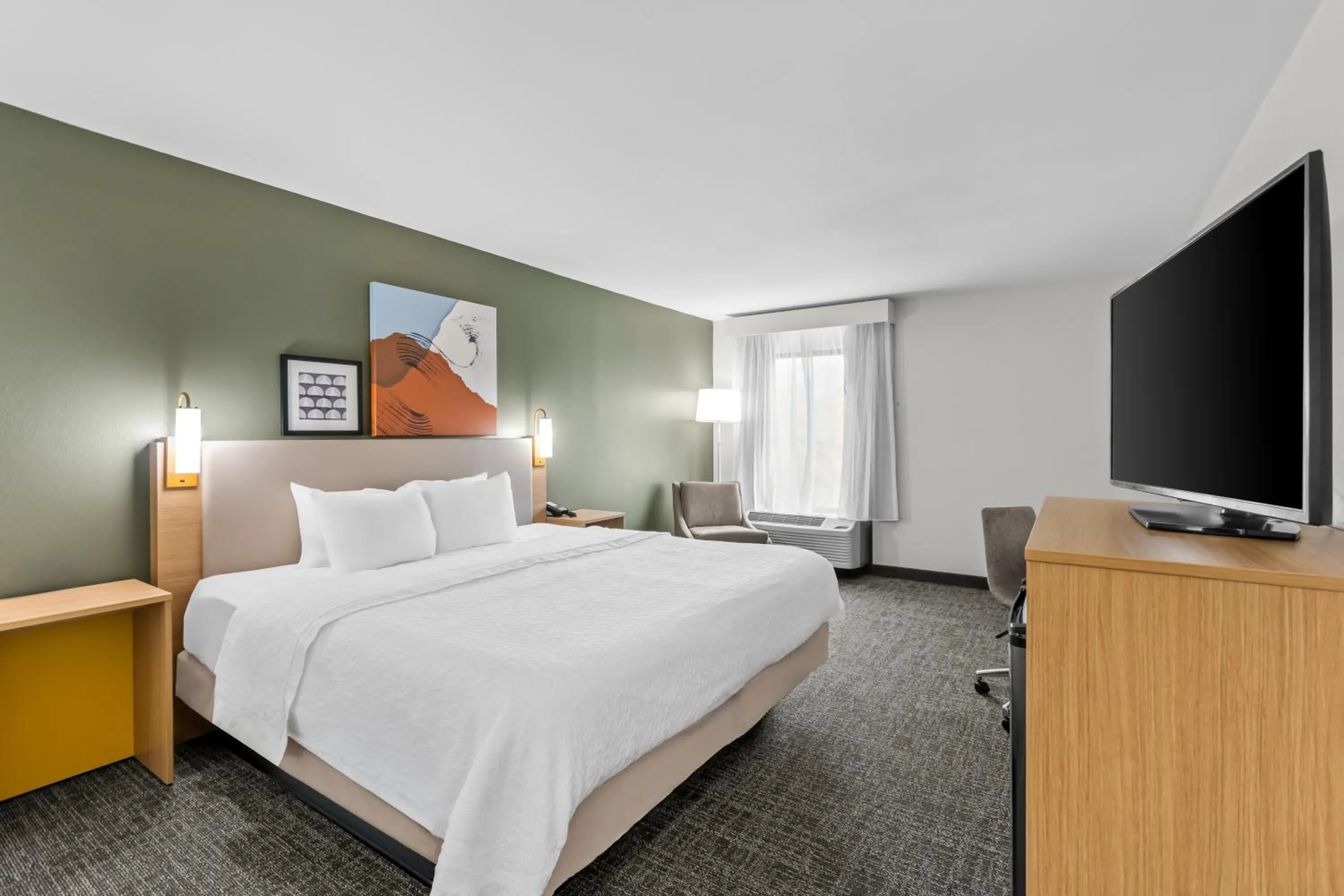 Bed in Spark by Hilton Bardstown