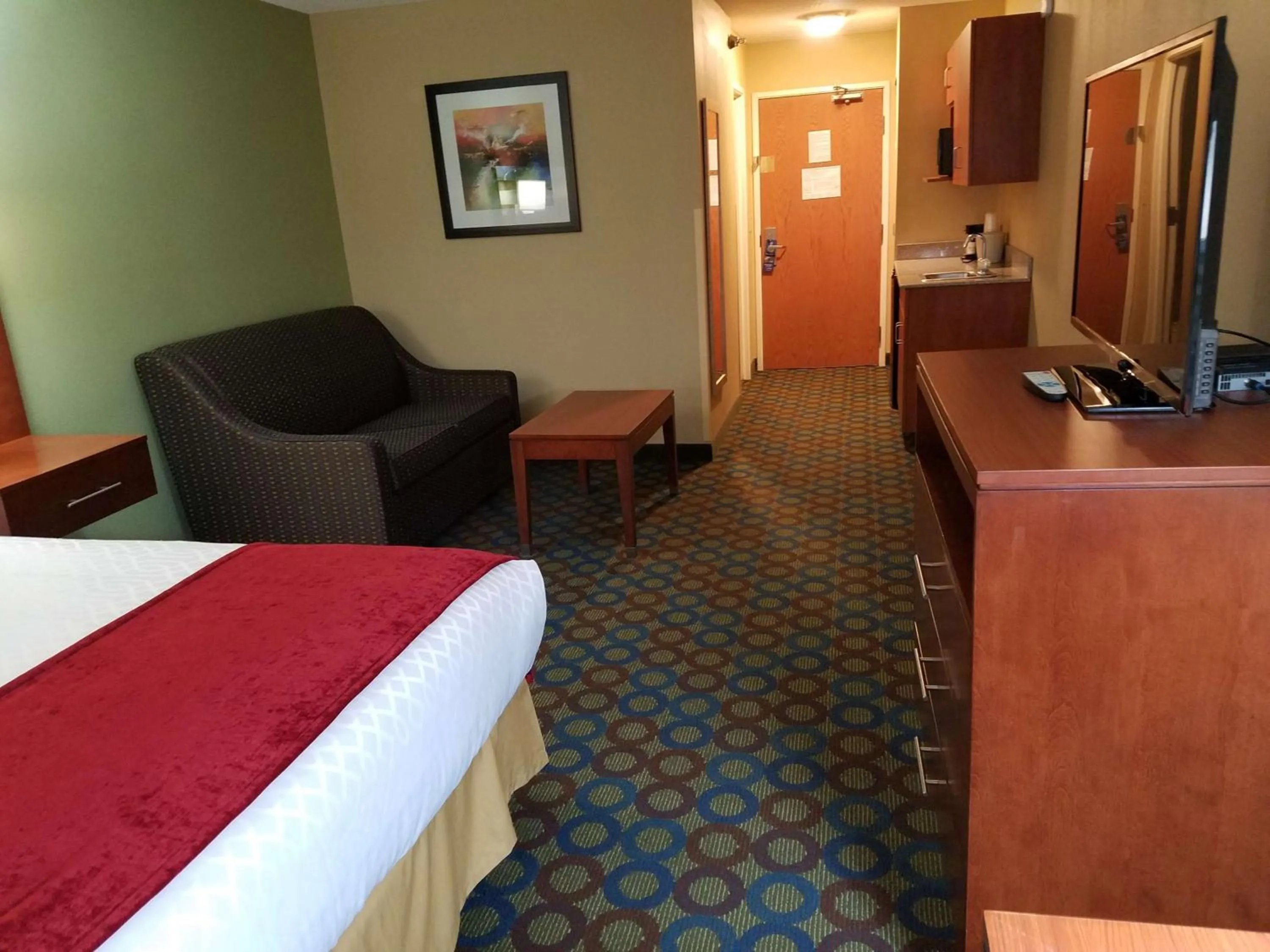 Photo of the whole room, Bed in Best Western Troy Hotel