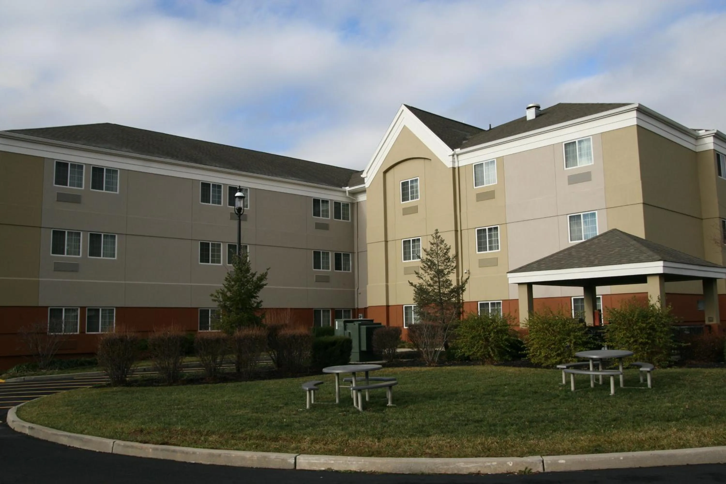 Property building in Candlewood Suites Bordentown-Trenton by IHG