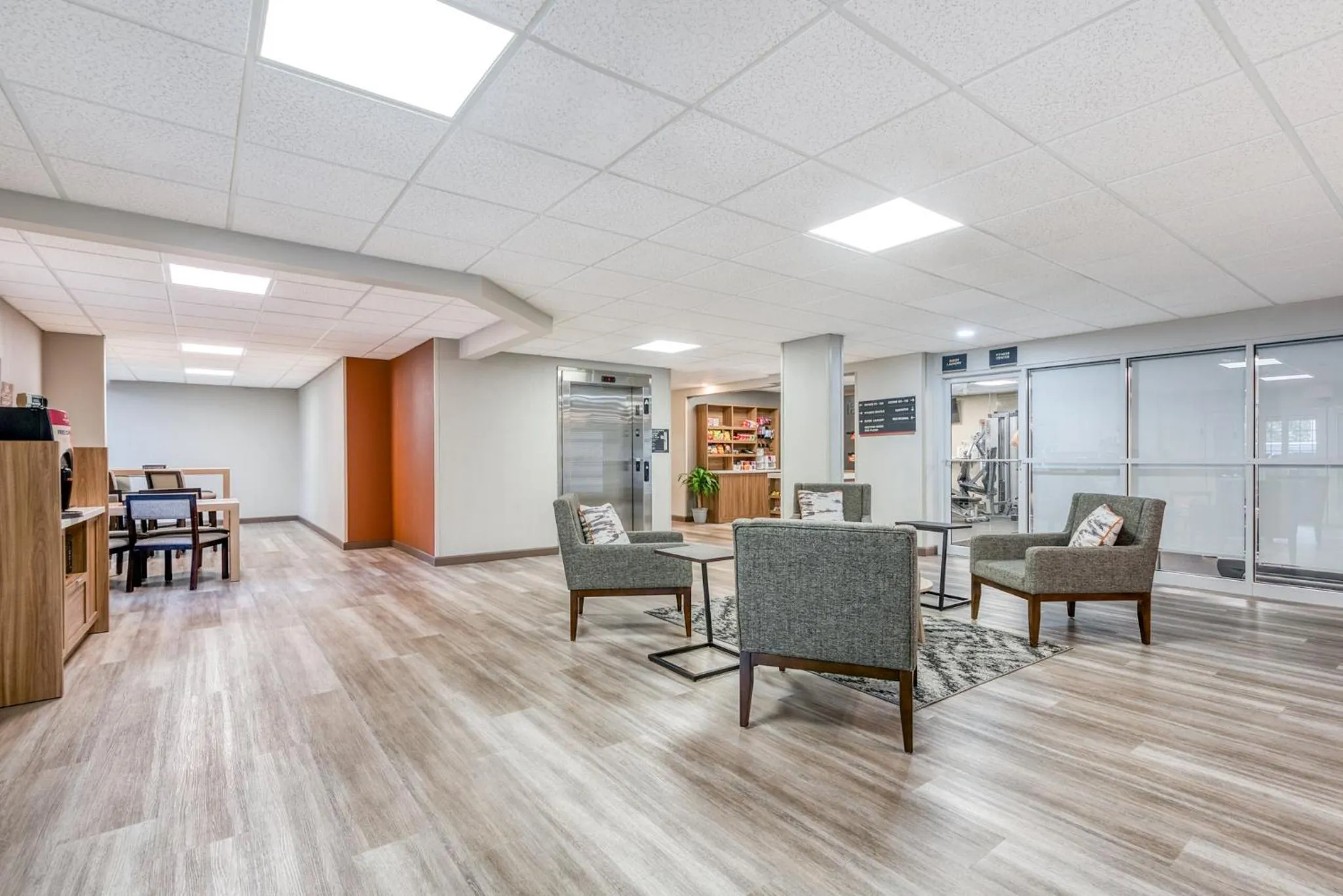 Area and facilities in Candlewood Suites Bordentown-Trenton by IHG