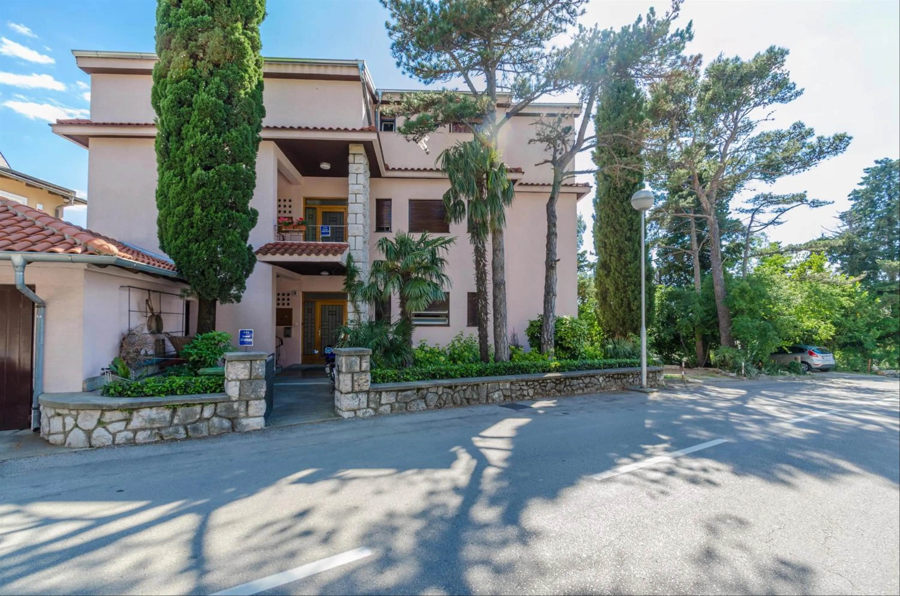 Apartment Zdravka