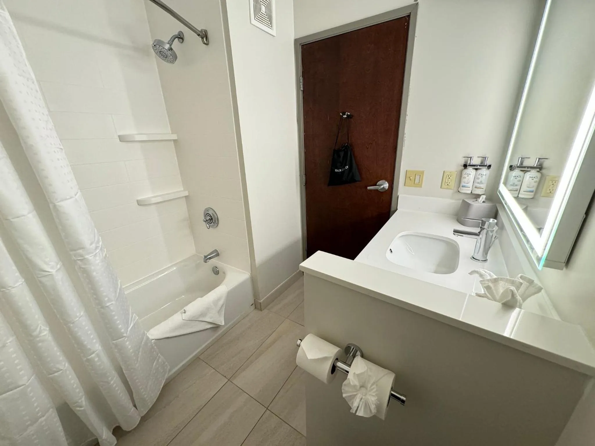 Bathroom in Holiday Inn Express Hotel & Suites St. Paul - Woodbury by IHG