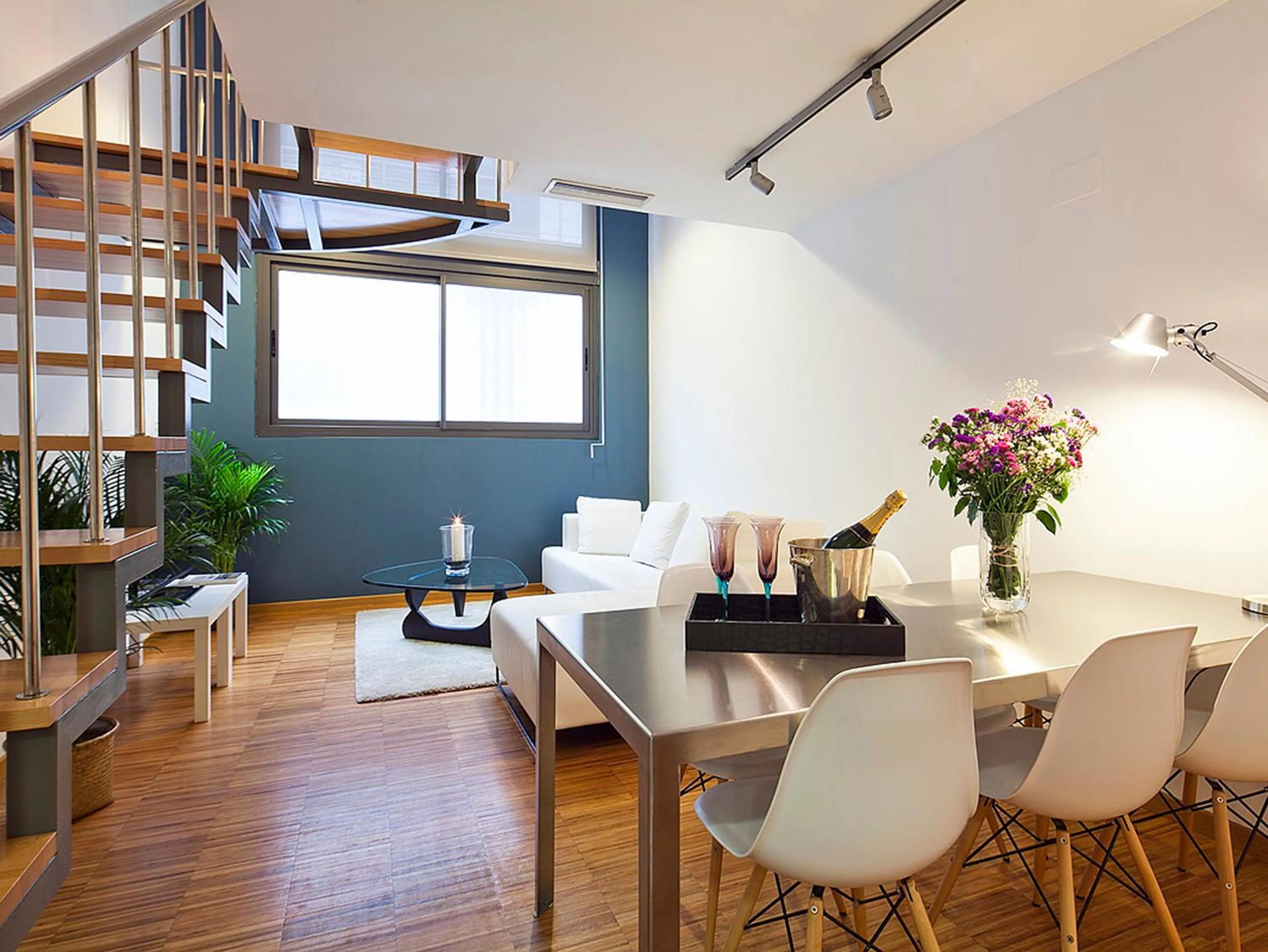 Living room in Apartment Barcelona Rentals - Park Güell Apartments