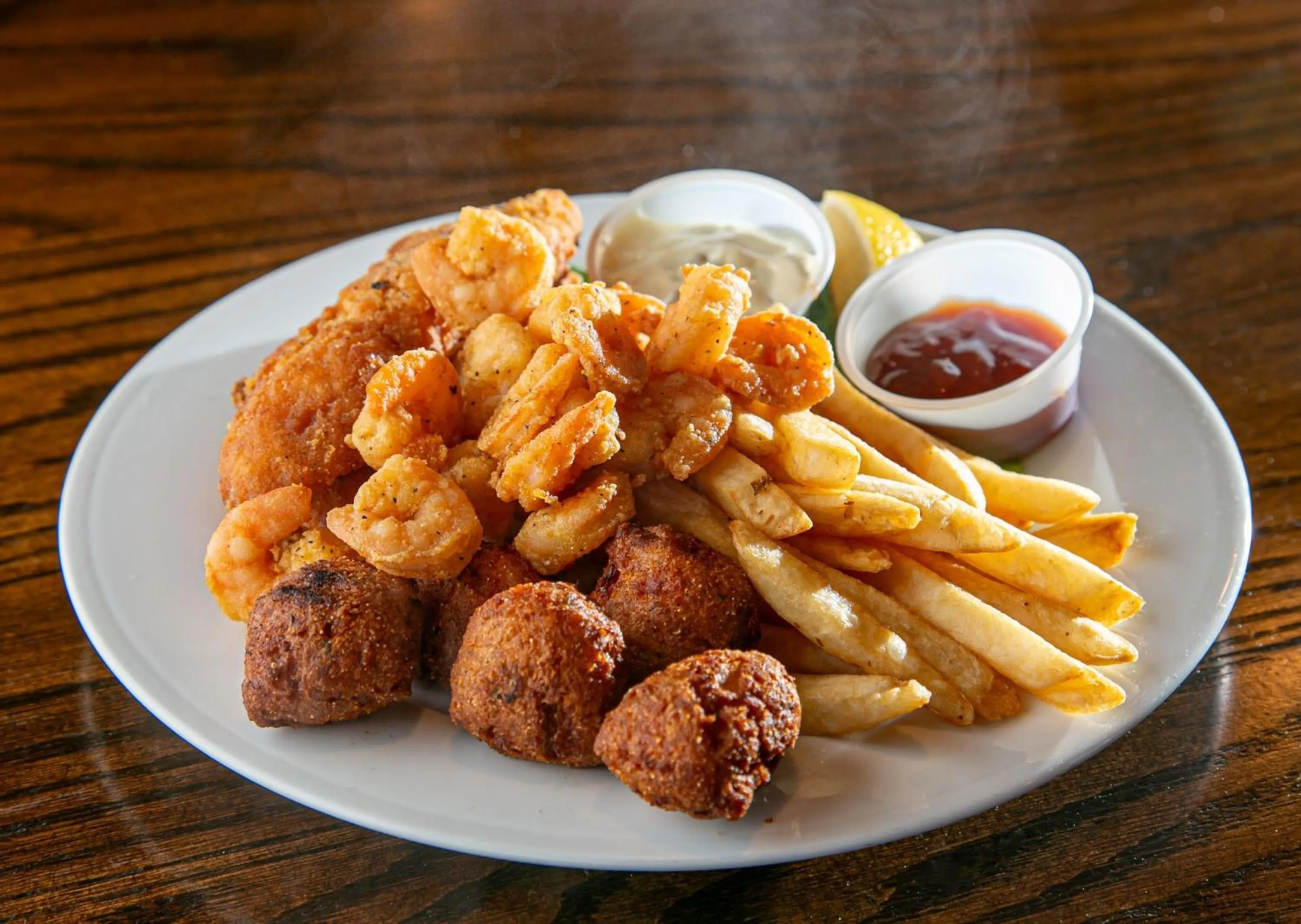 Restaurant/places to eat in Holiday Inn Metairie New Orleans by IHG