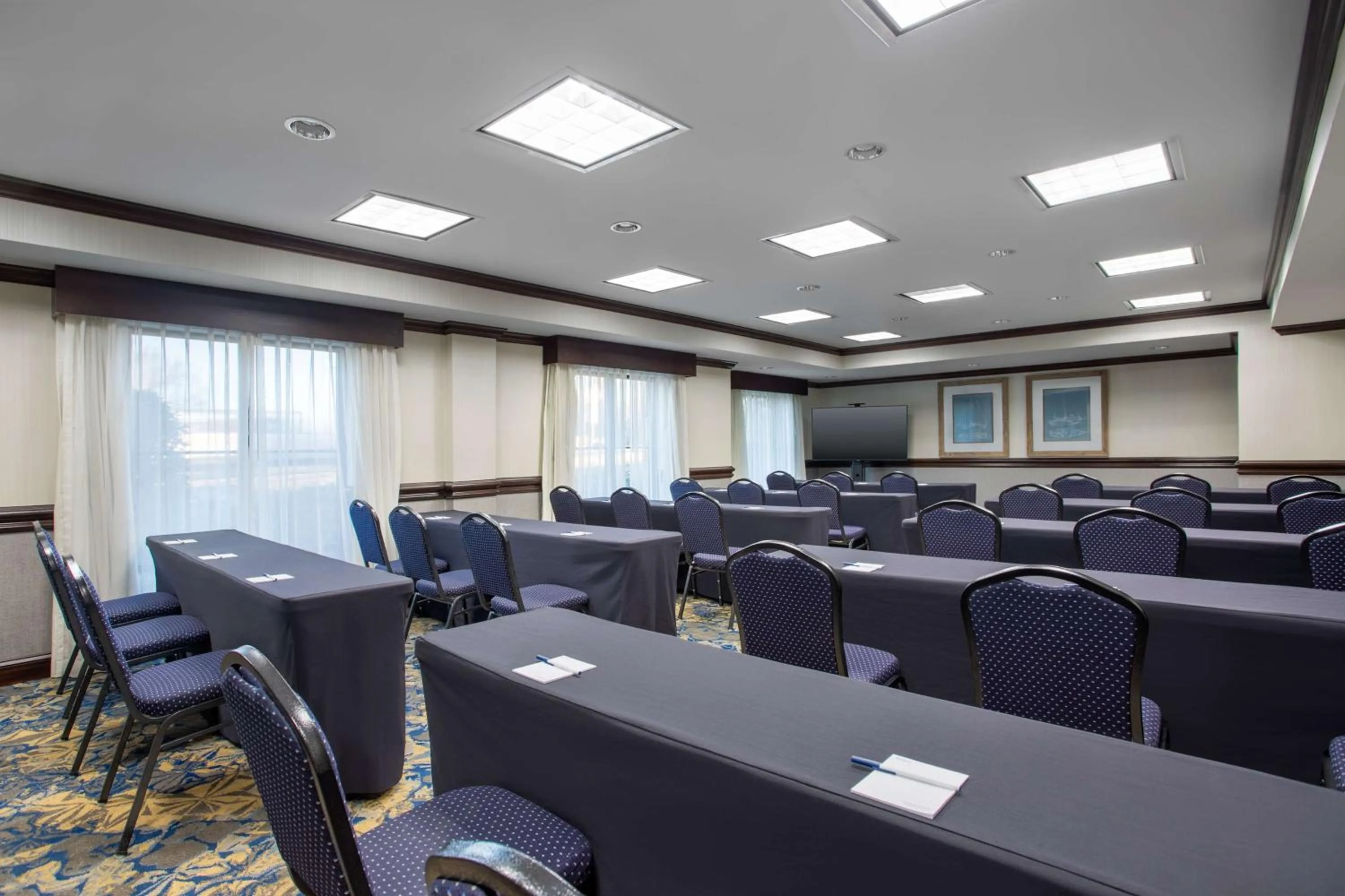 Meeting/conference room in Homewood Suites by Hilton Davidson