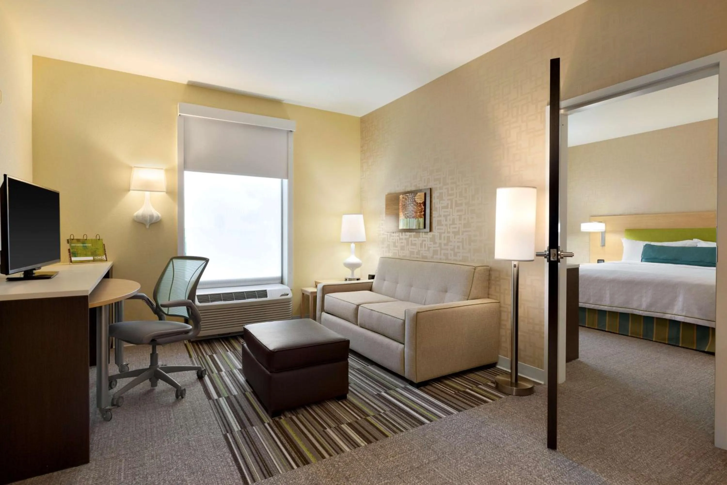 Bed in Home2 Suites by Hilton Cincinnati Liberty Township