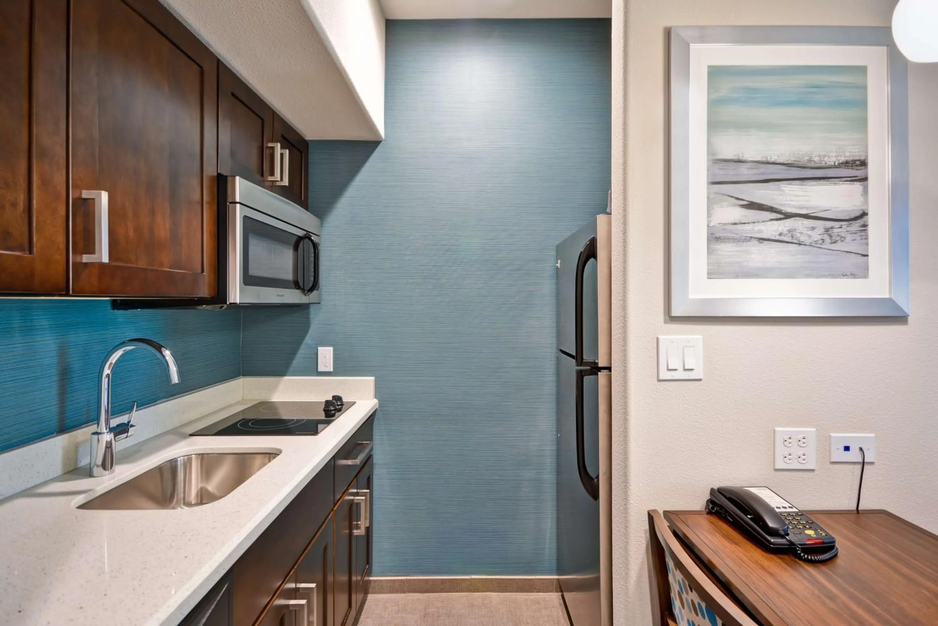 Kitchen or kitchenette in Homewood Suites By Hilton Galveston
