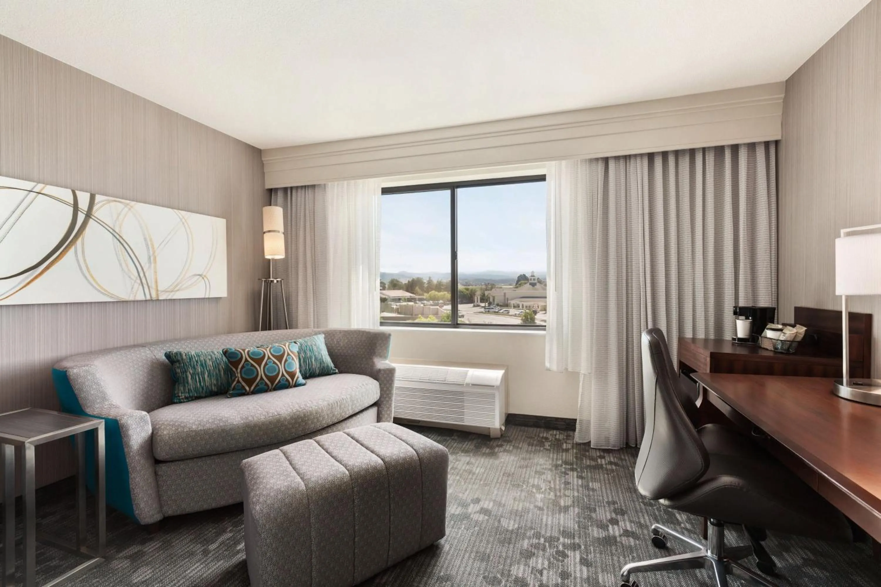 Photo of the whole room in Courtyard By Marriott Salinas Monterey