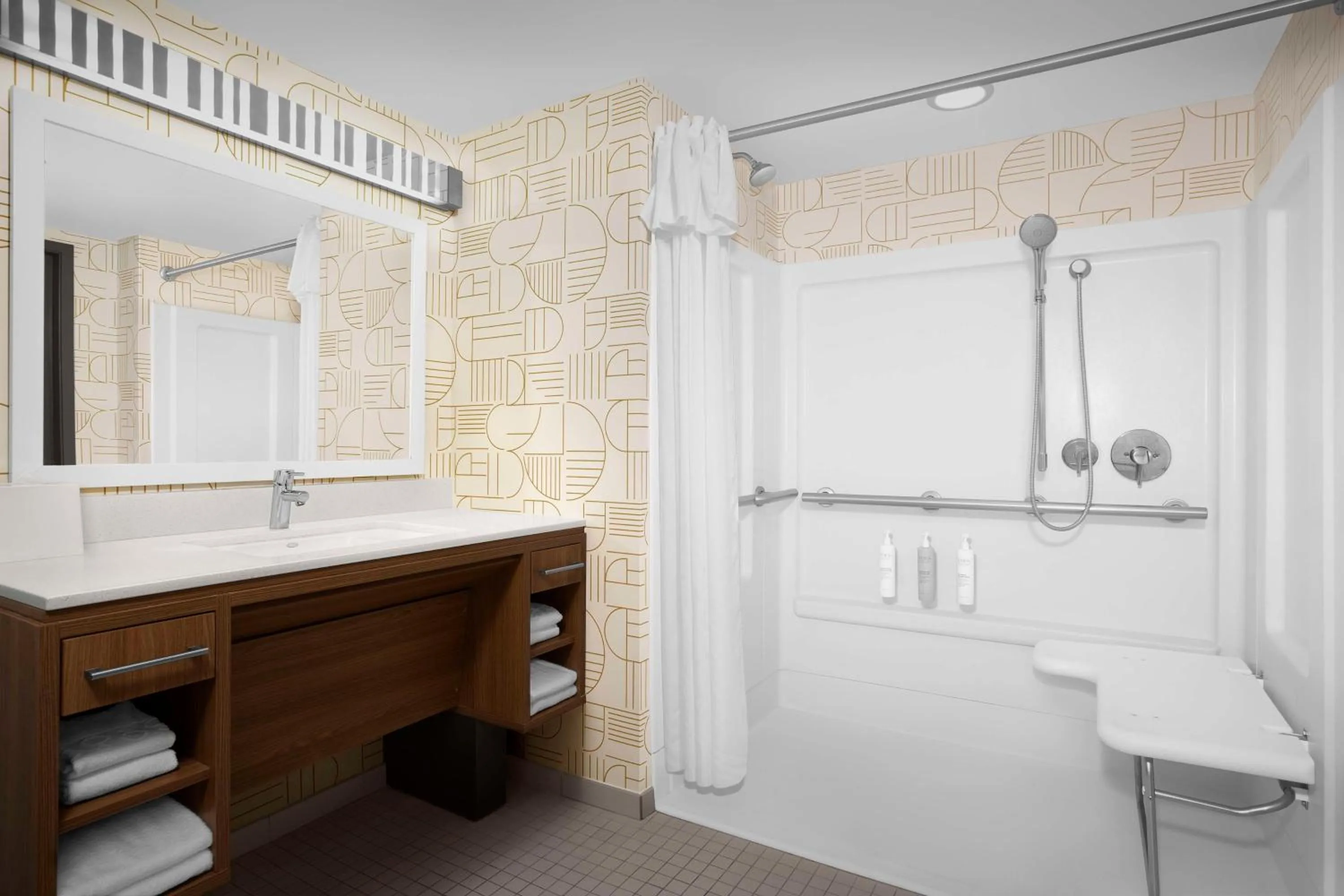 Bathroom in Home2 Suites by Hilton Phoenix Chandler