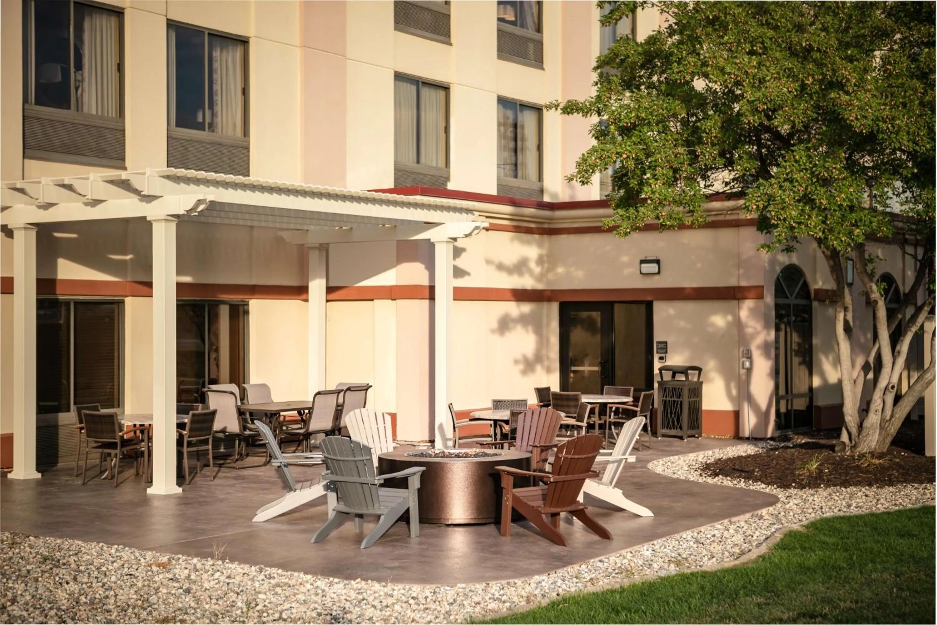 Patio in Hampton Inn Council Bluffs