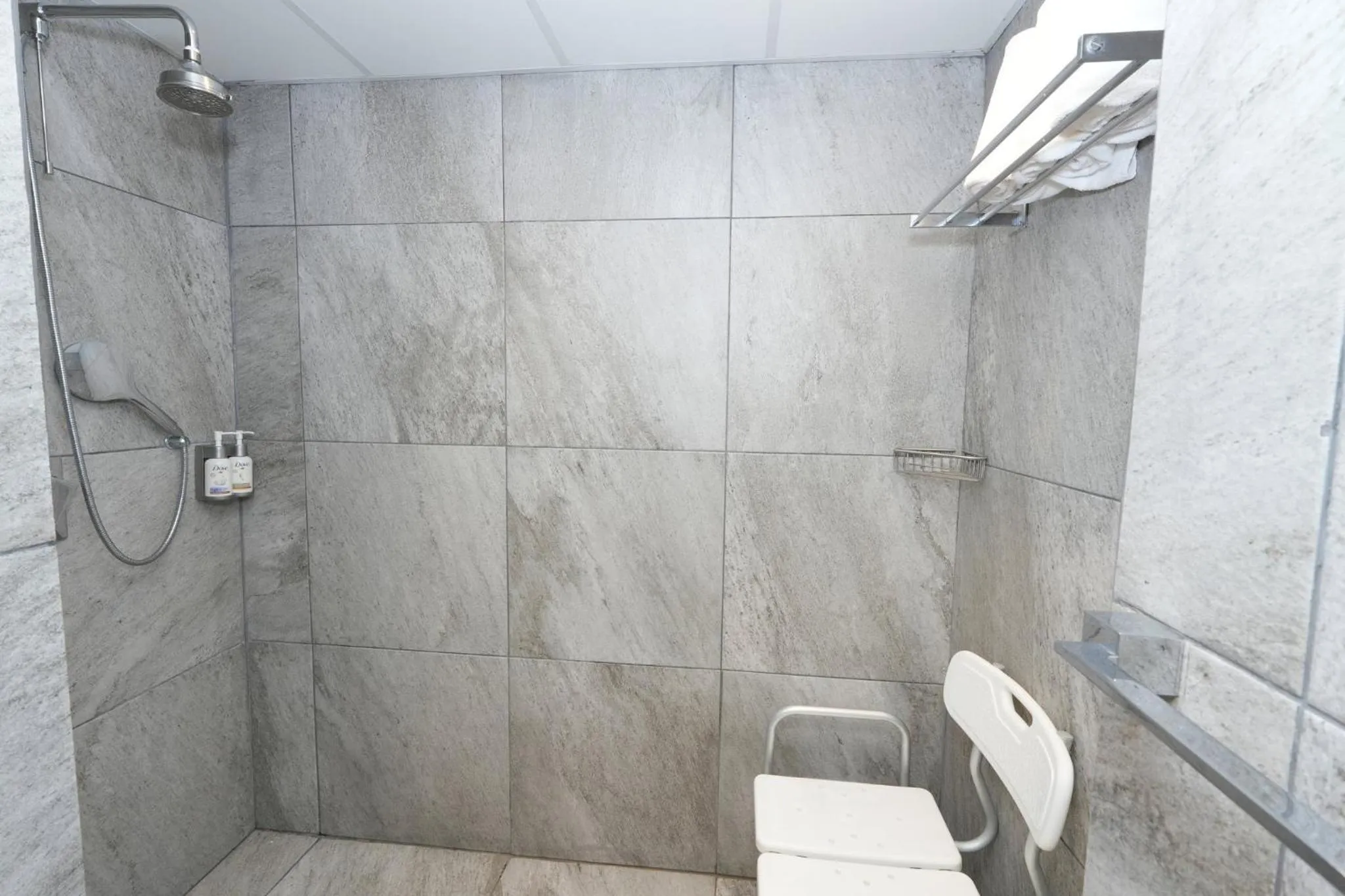 Photo of the whole room in Holiday Inn Queretaro Centro Historico by IHG