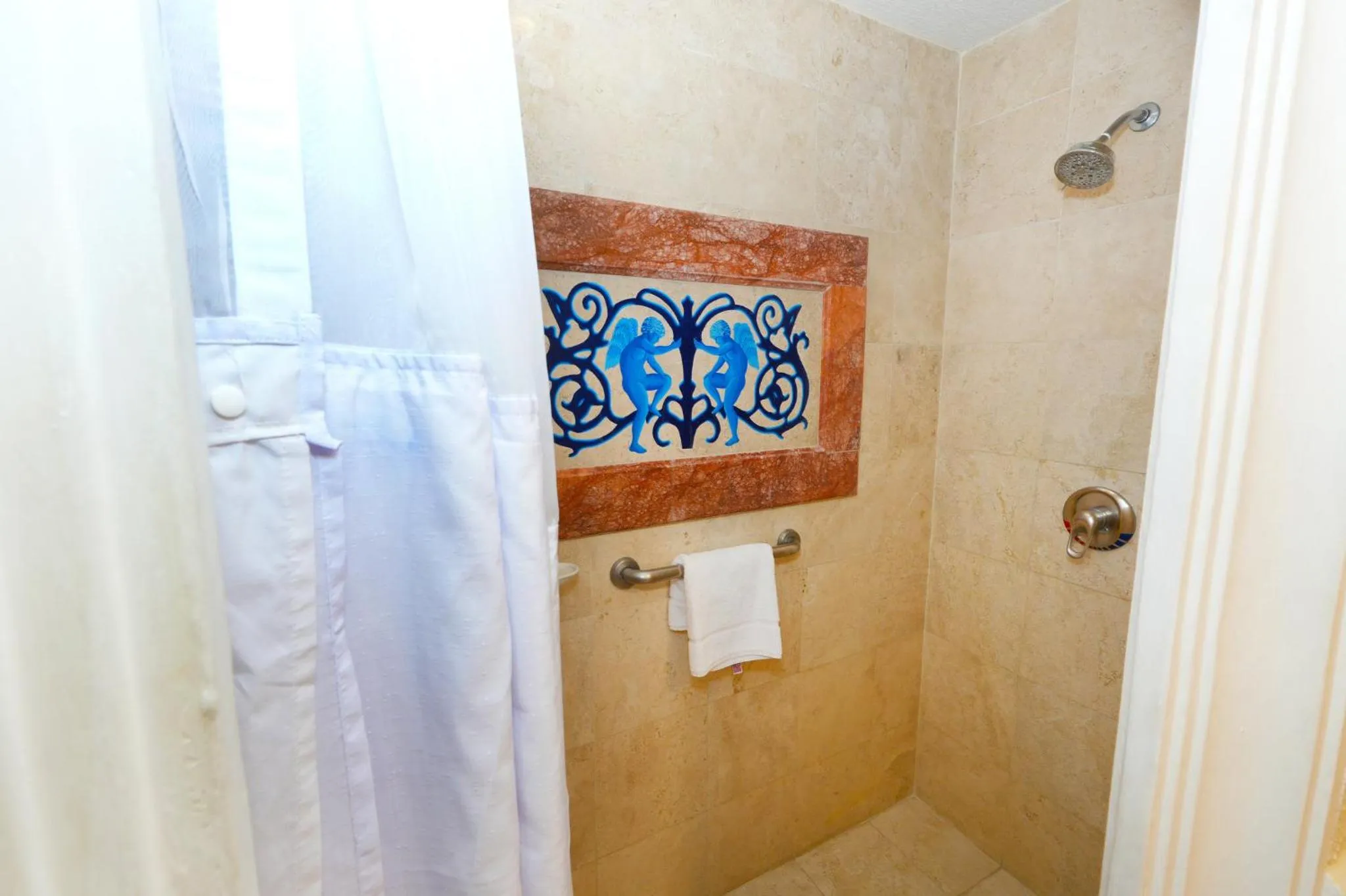 Photo of the whole room in Holiday Inn Queretaro Centro Historico by IHG