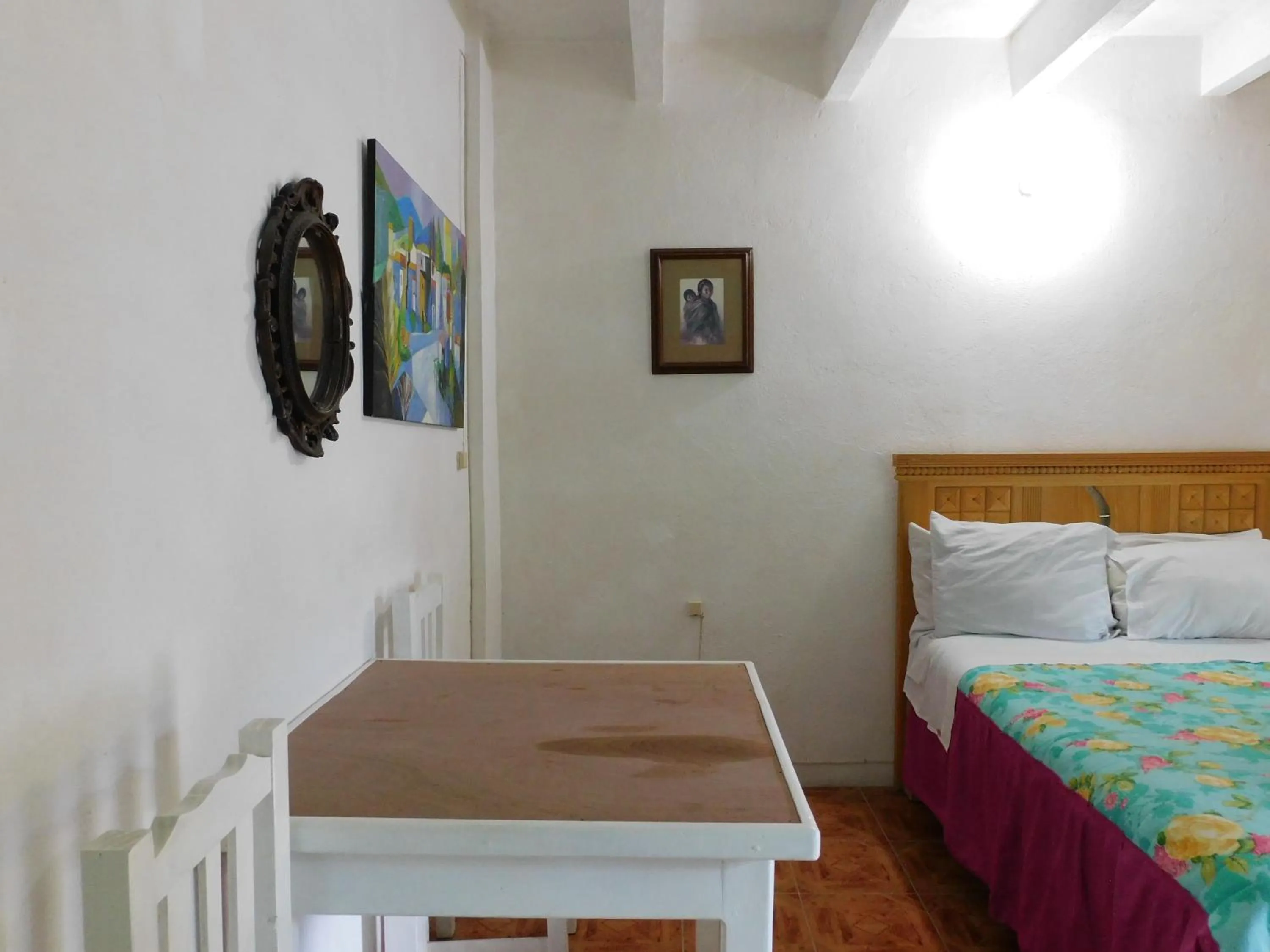 Hotel Elohim by Rotamundos