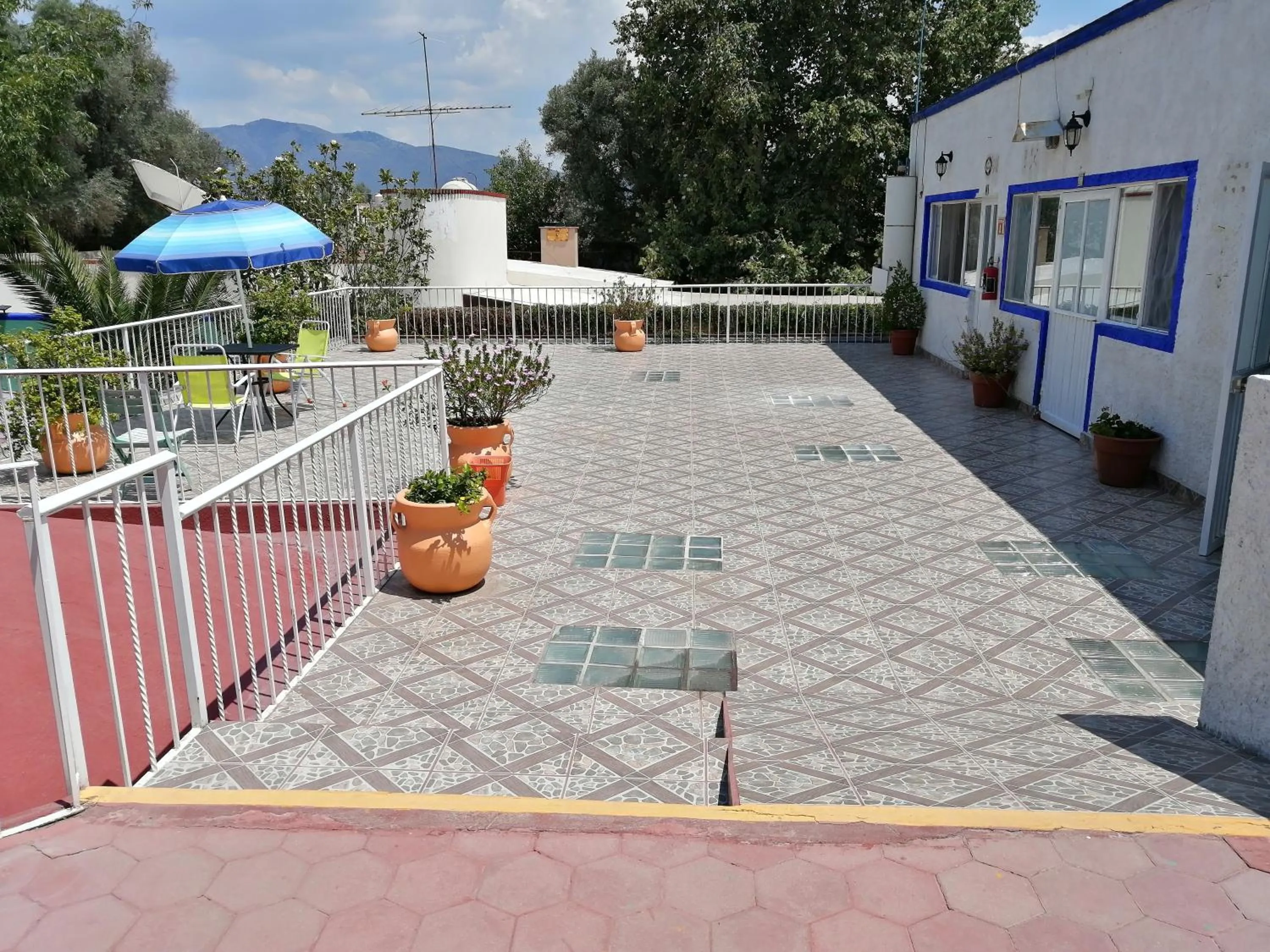 Balcony/Terrace in Hotel Elohim by Rotamundos