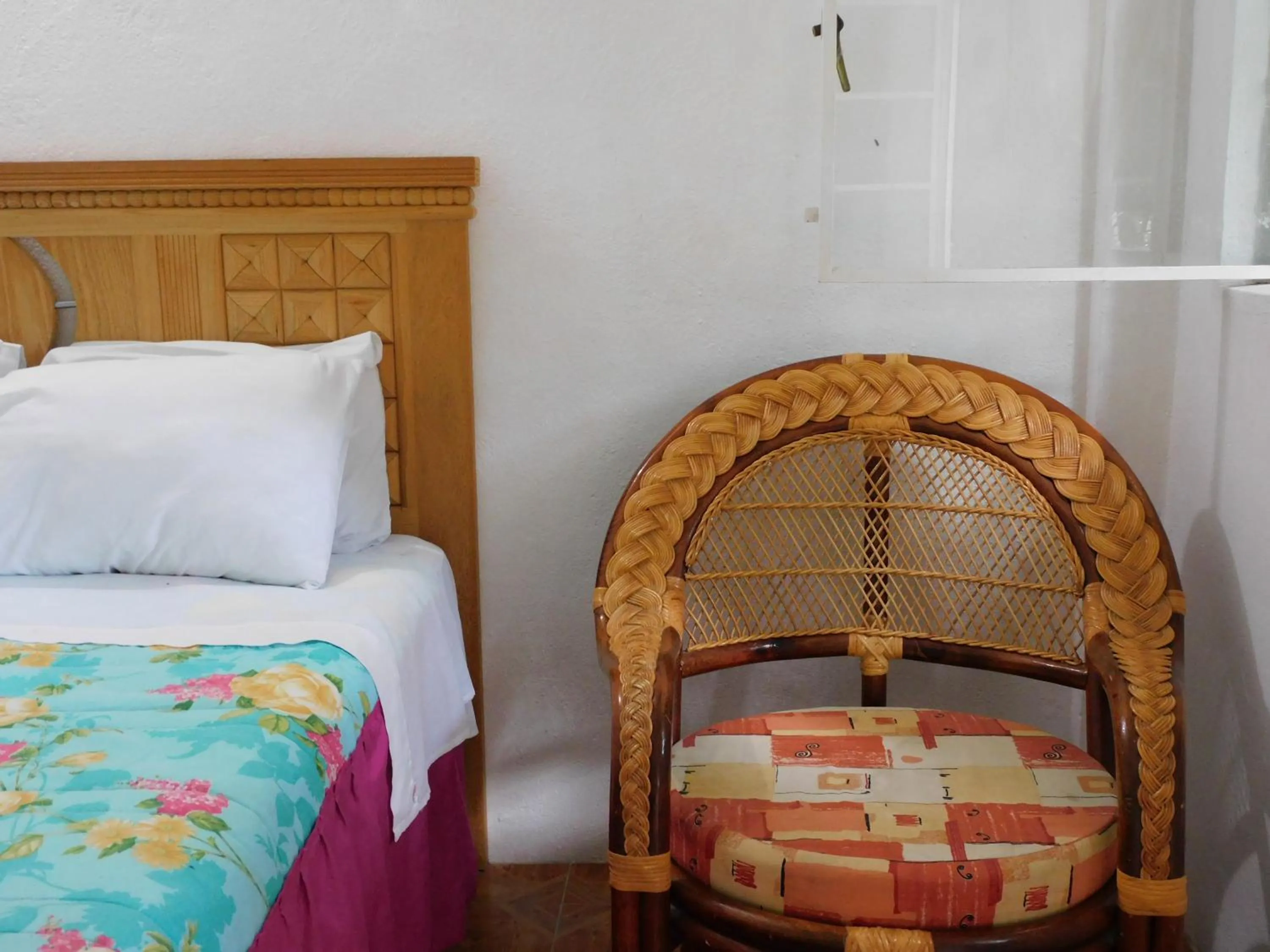 Bed in Hotel Elohim by Rotamundos