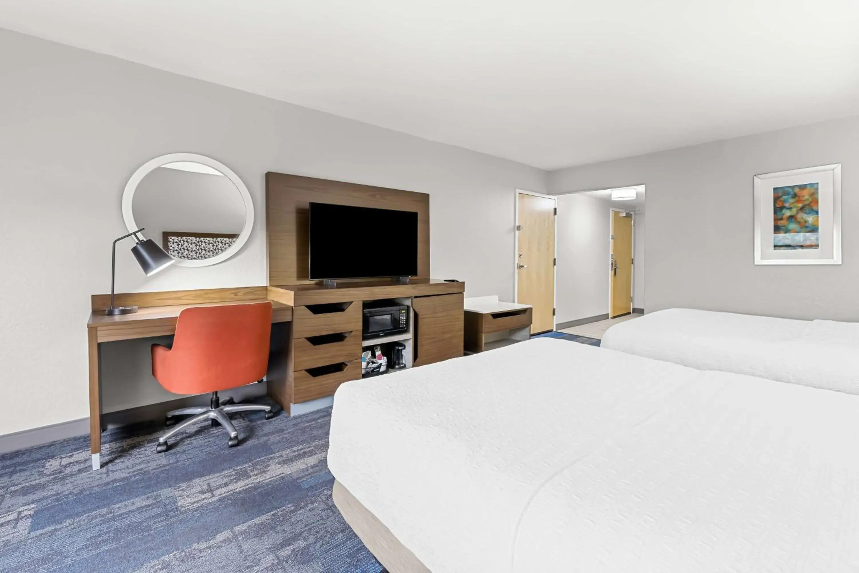 Queen Room with Two Queen Beds - Hearing Access/Non-Smoking in Hampton Inn Florence Midtown near University of North Alabama Queen Room with Two Queen Beds - Hearing Access/Non-Smoking in Hampton Inn Florence Midtown near University of North Alabama