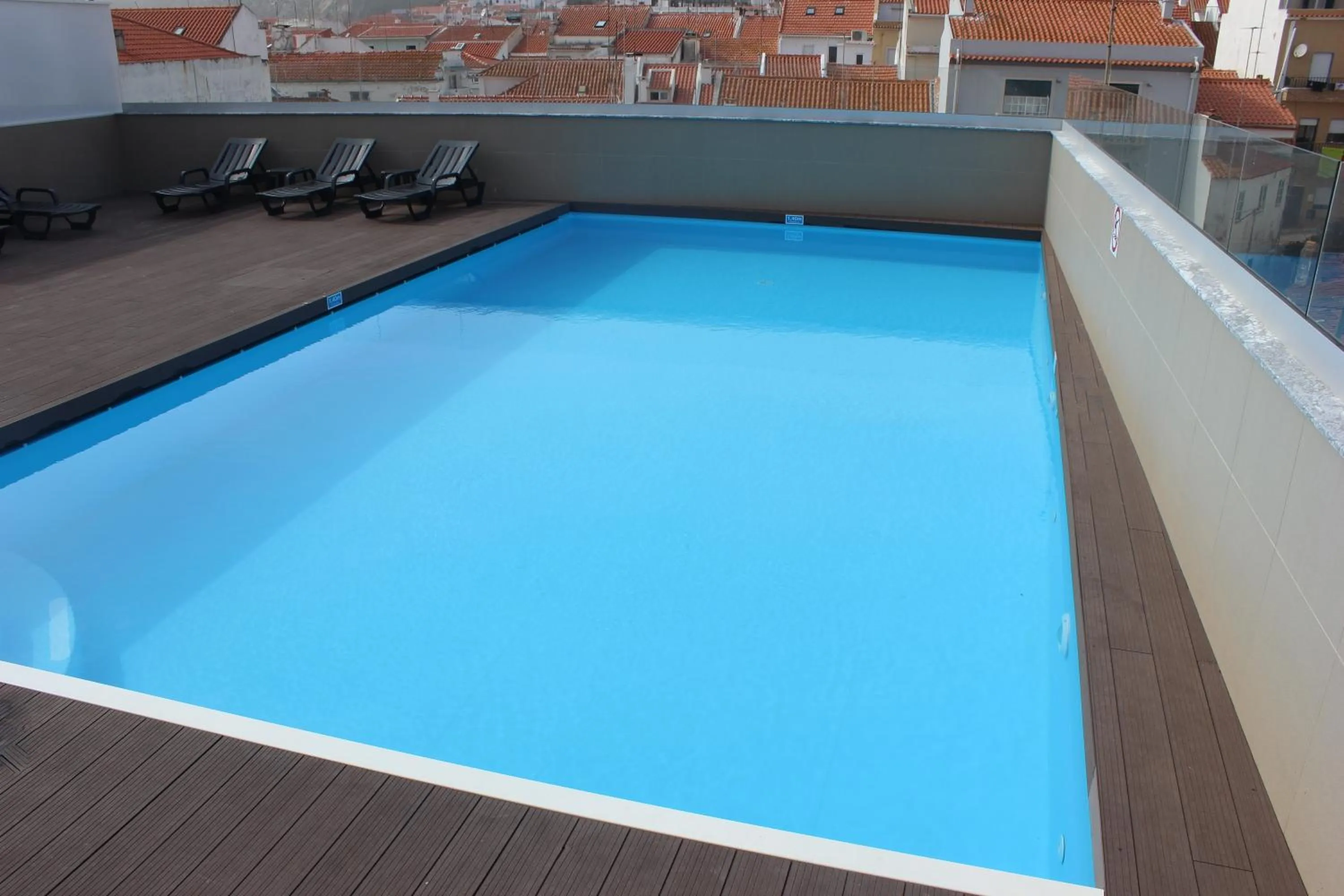 Swimming pool in Apartamentos Turisticos da Nazare