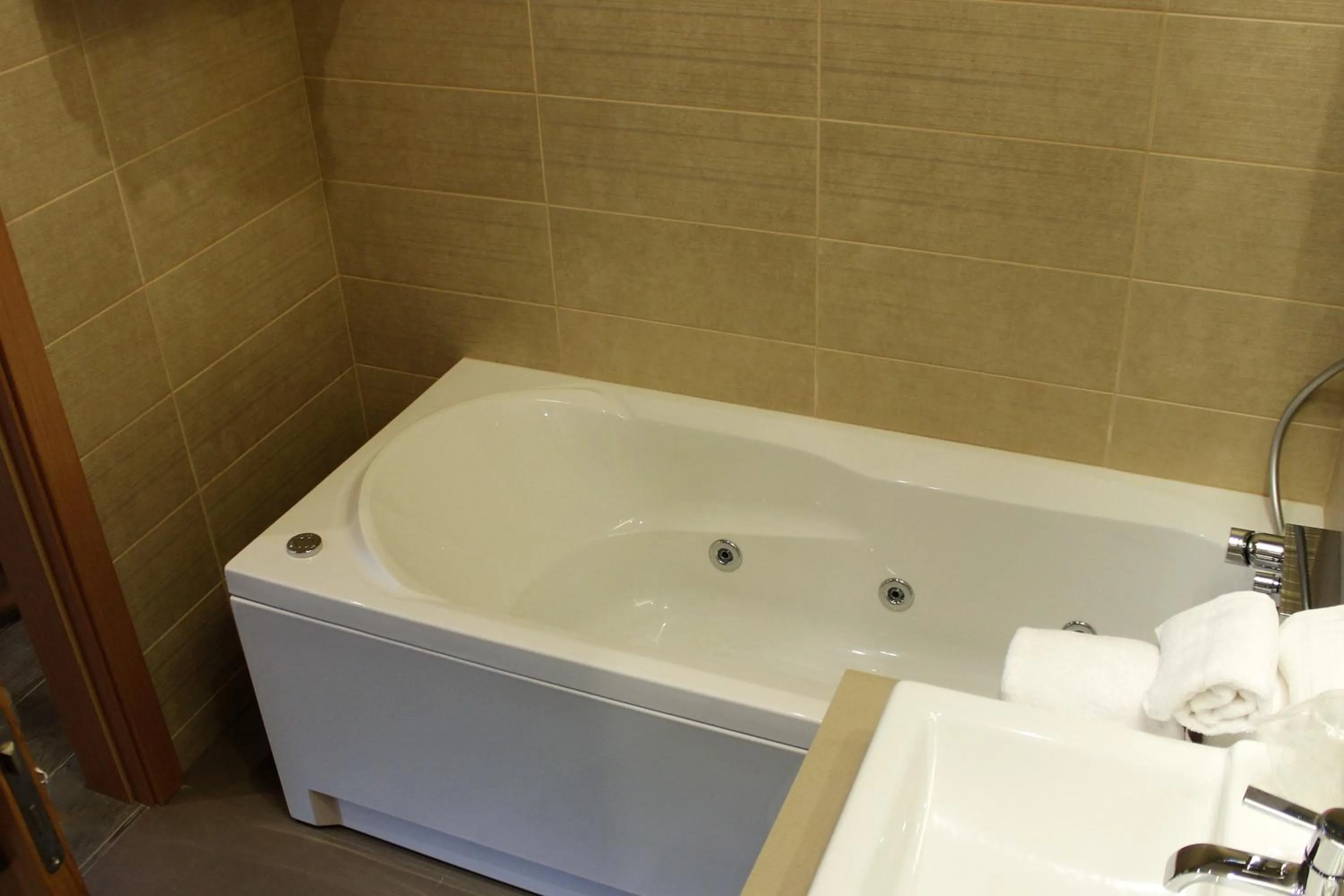 Bathroom in Apartamentos Turisticos da Nazare